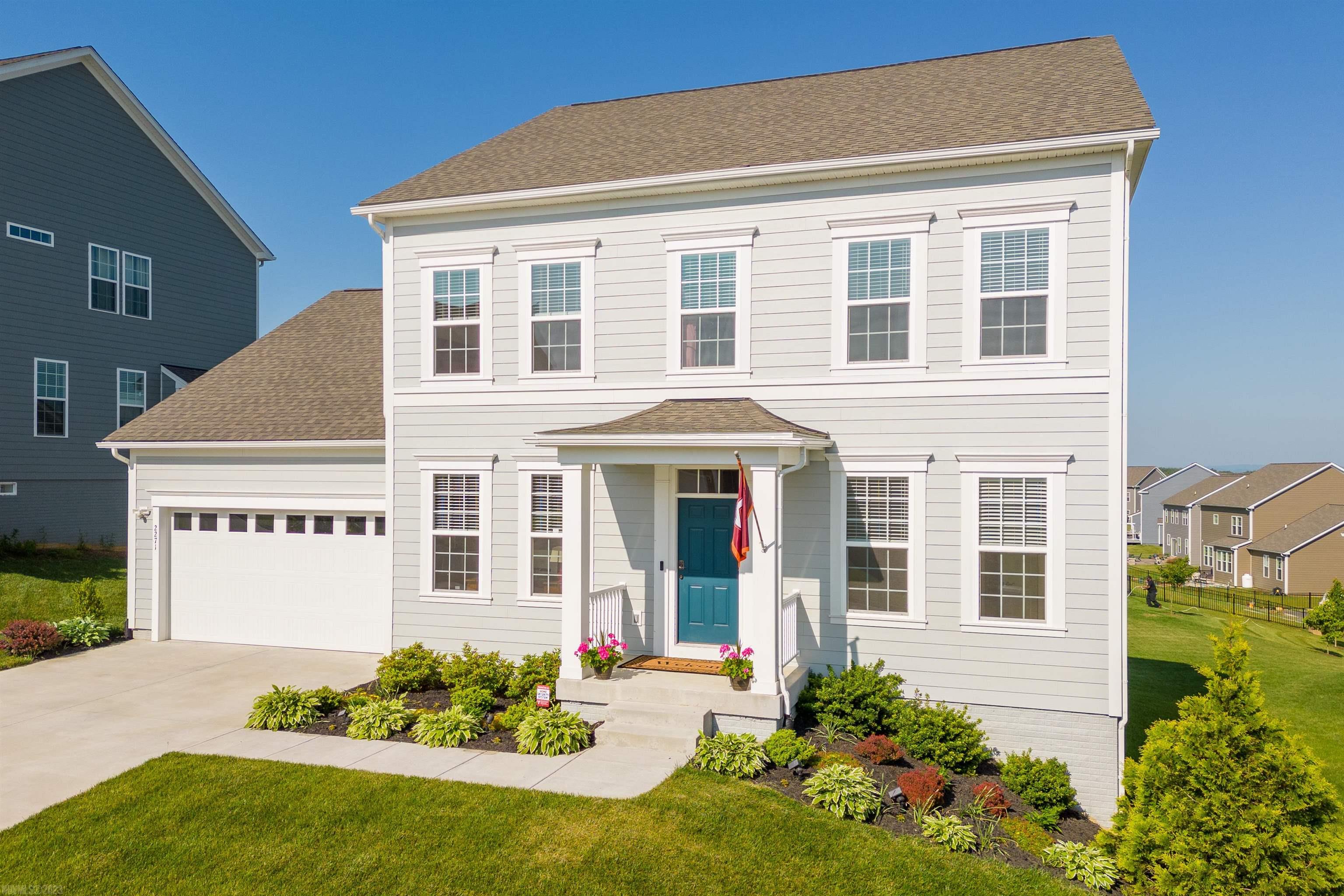 2271 SCENIC RIDGE Circle