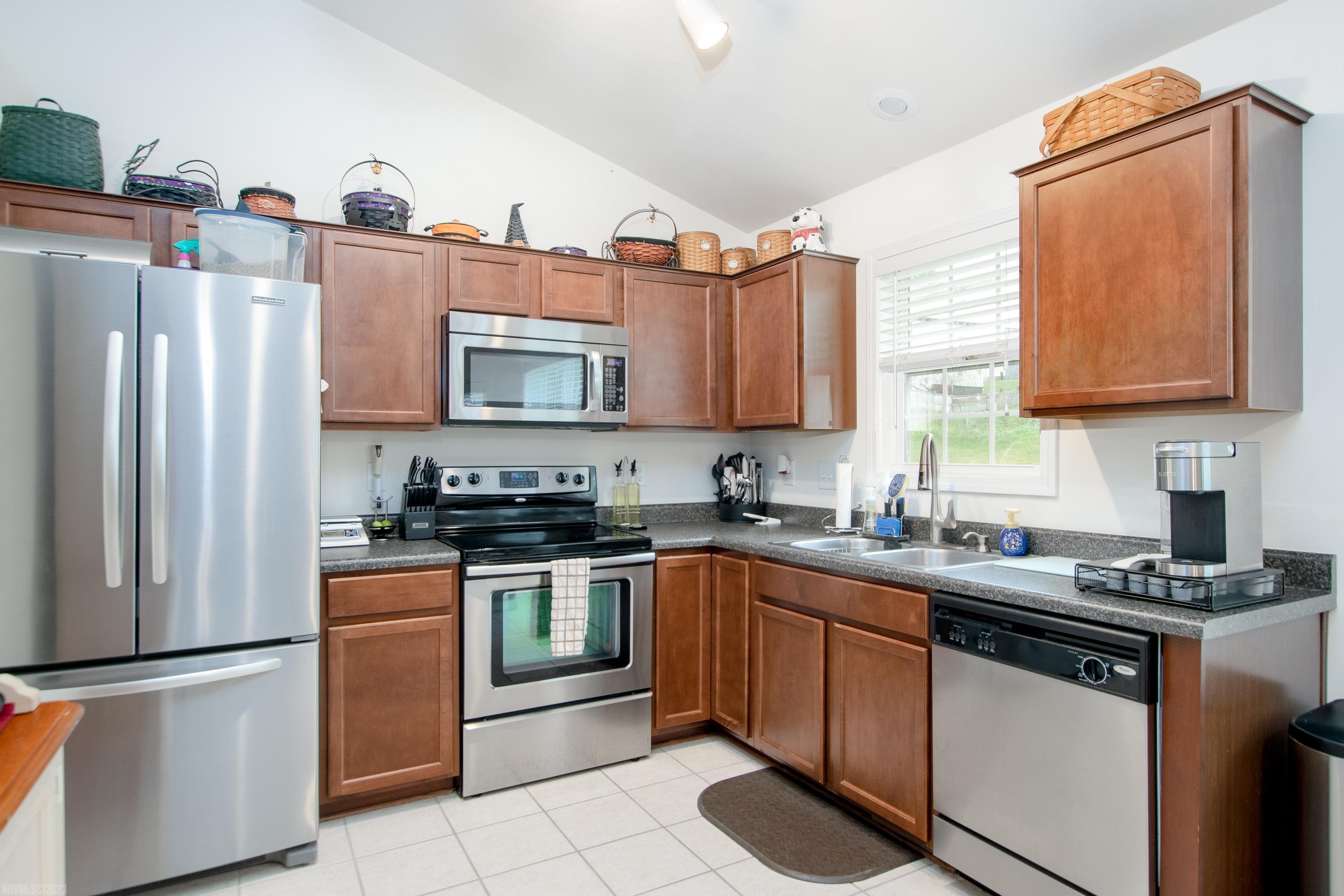580 KEYSTONE Drive