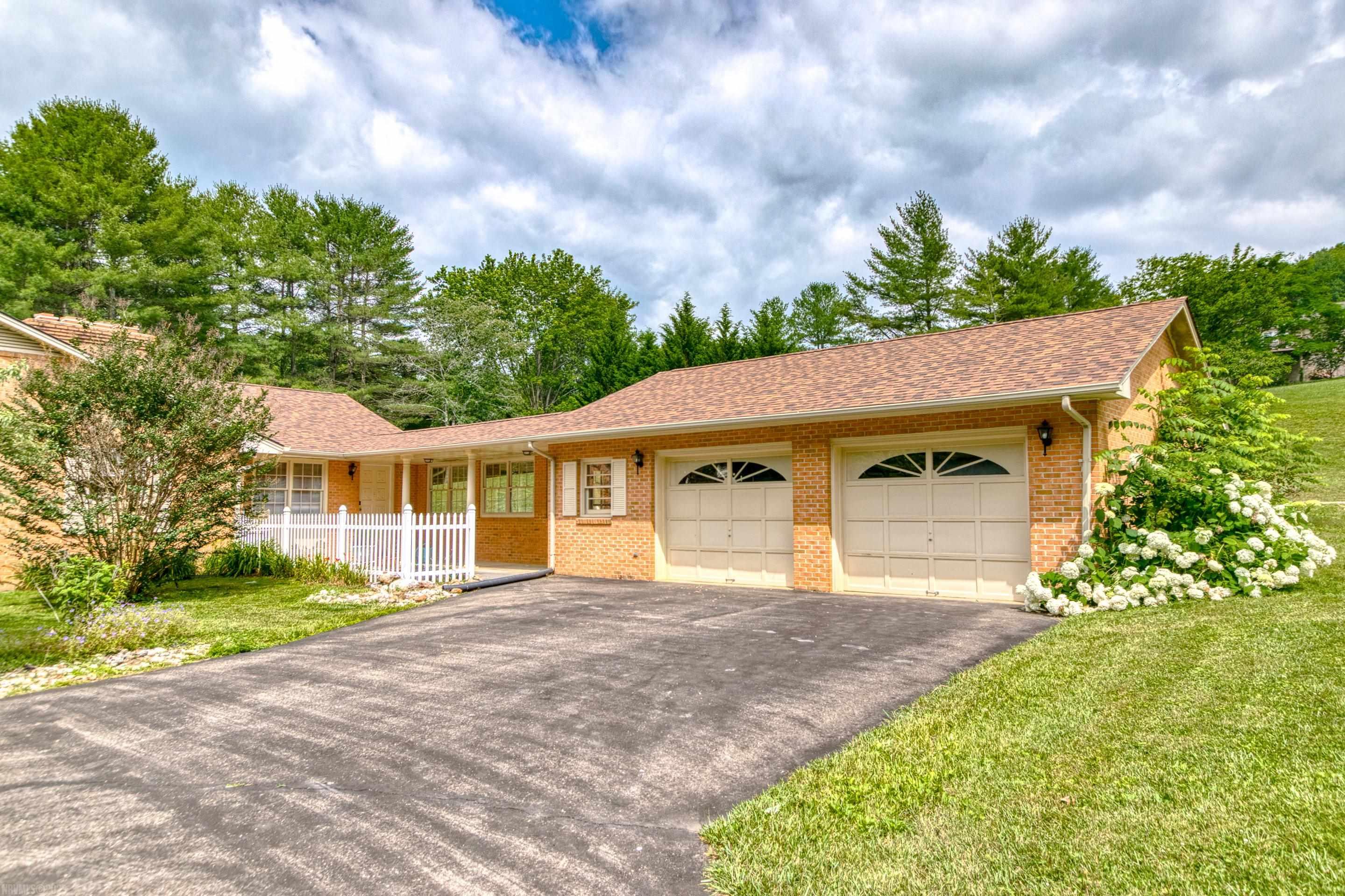 2716 Mud Pike Road
