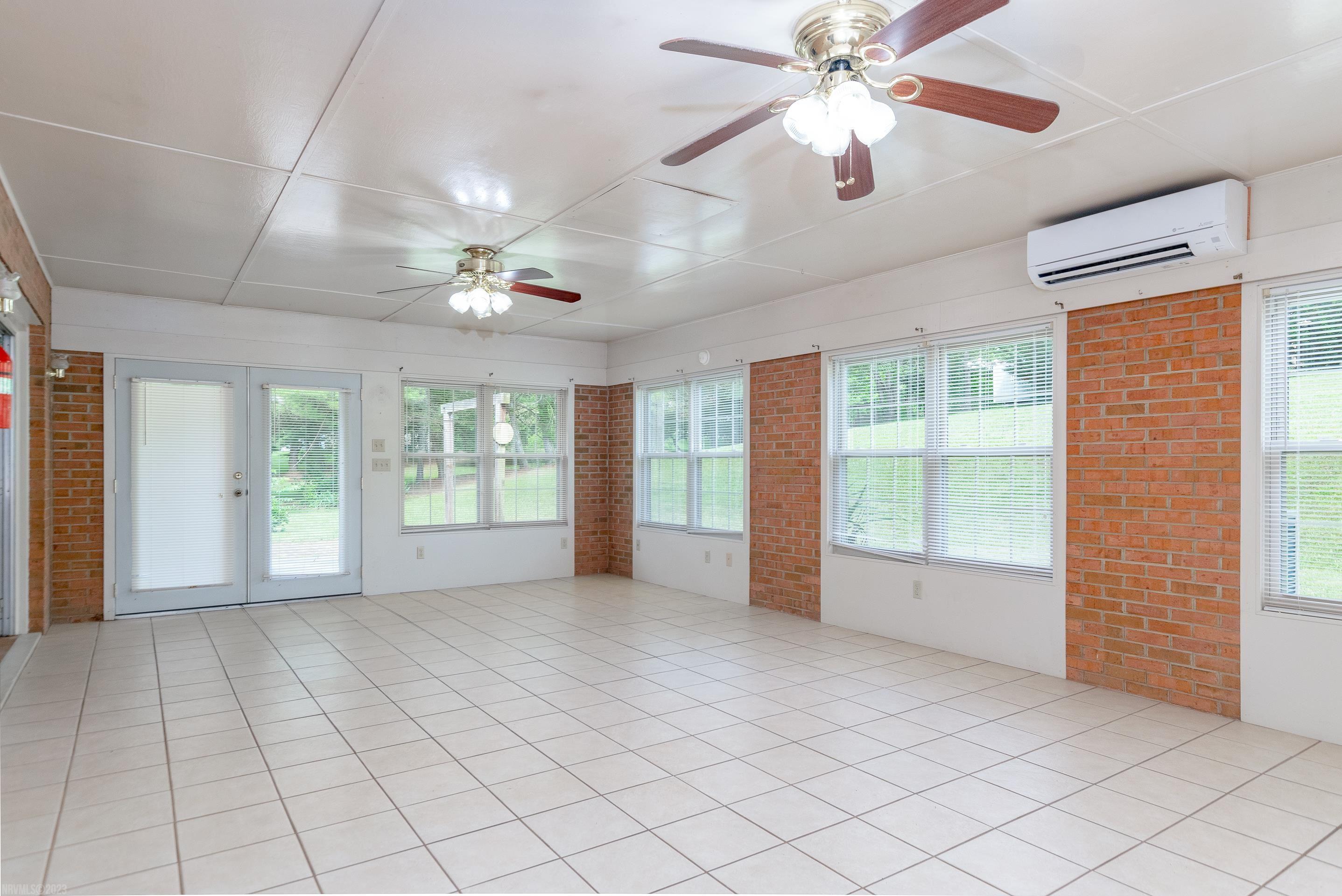 2716 Mud Pike Road