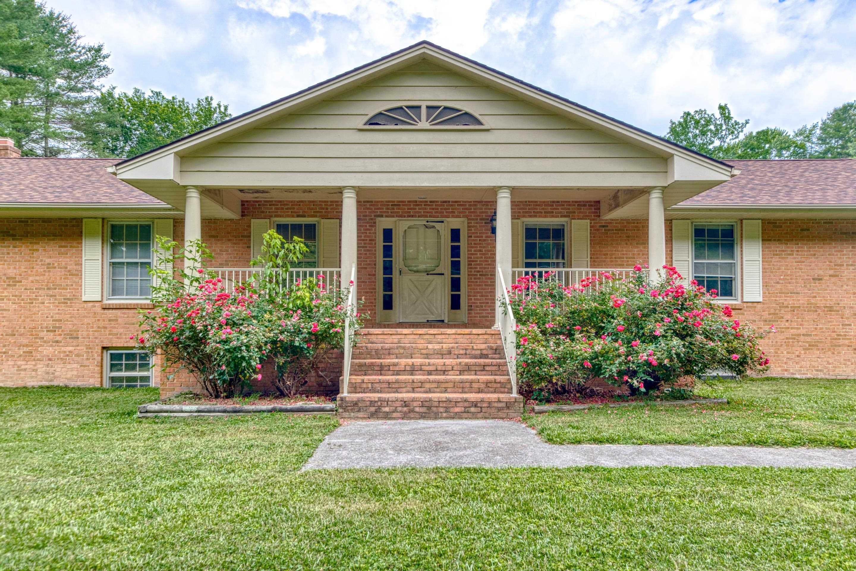 2716 Mud Pike Road