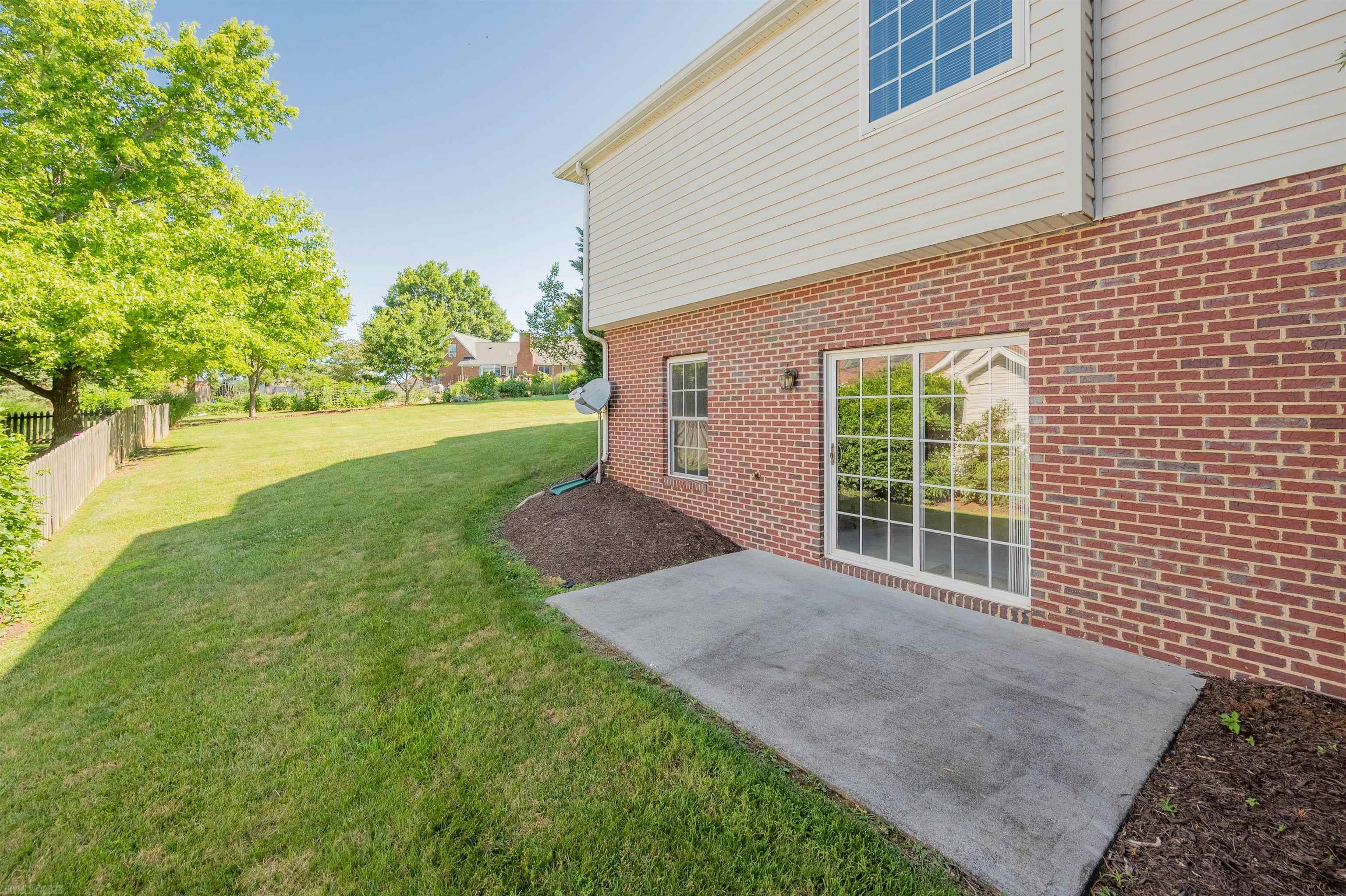 404 Wildflower Lane