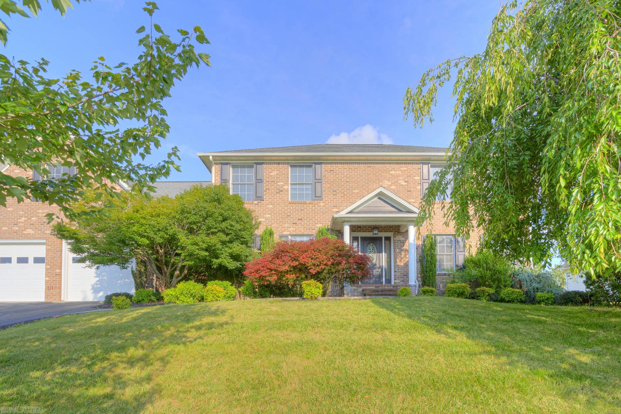 135 Cedar Bluff Drive