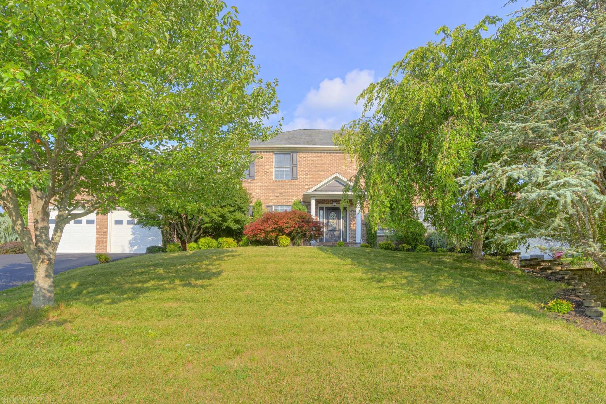 135 Cedar Bluff Drive
