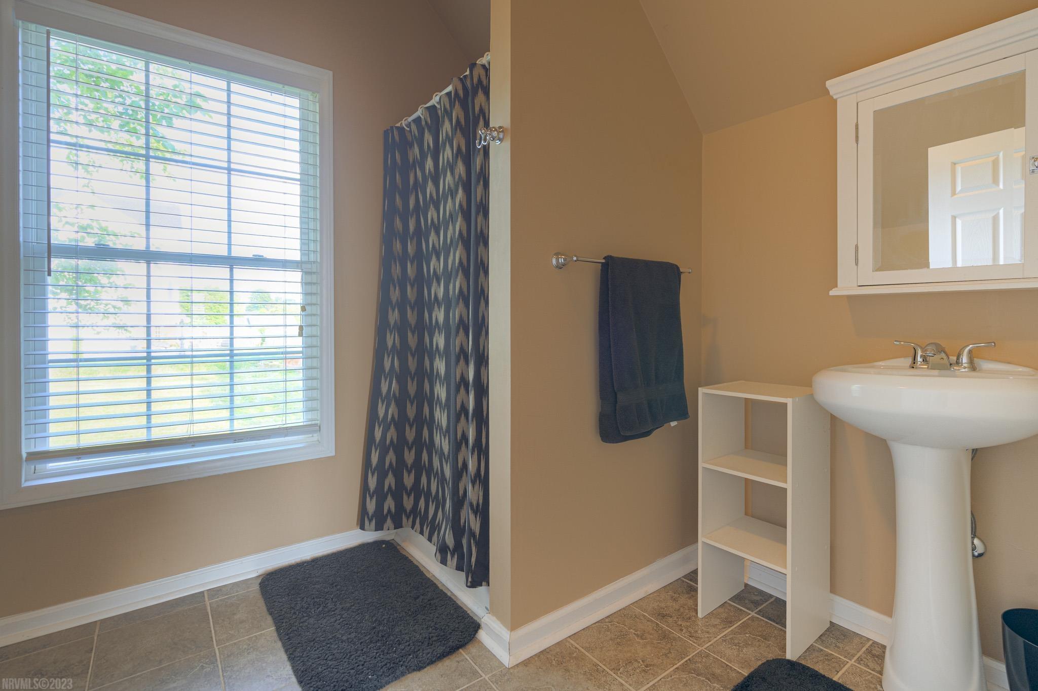 135 Cedar Bluff Drive