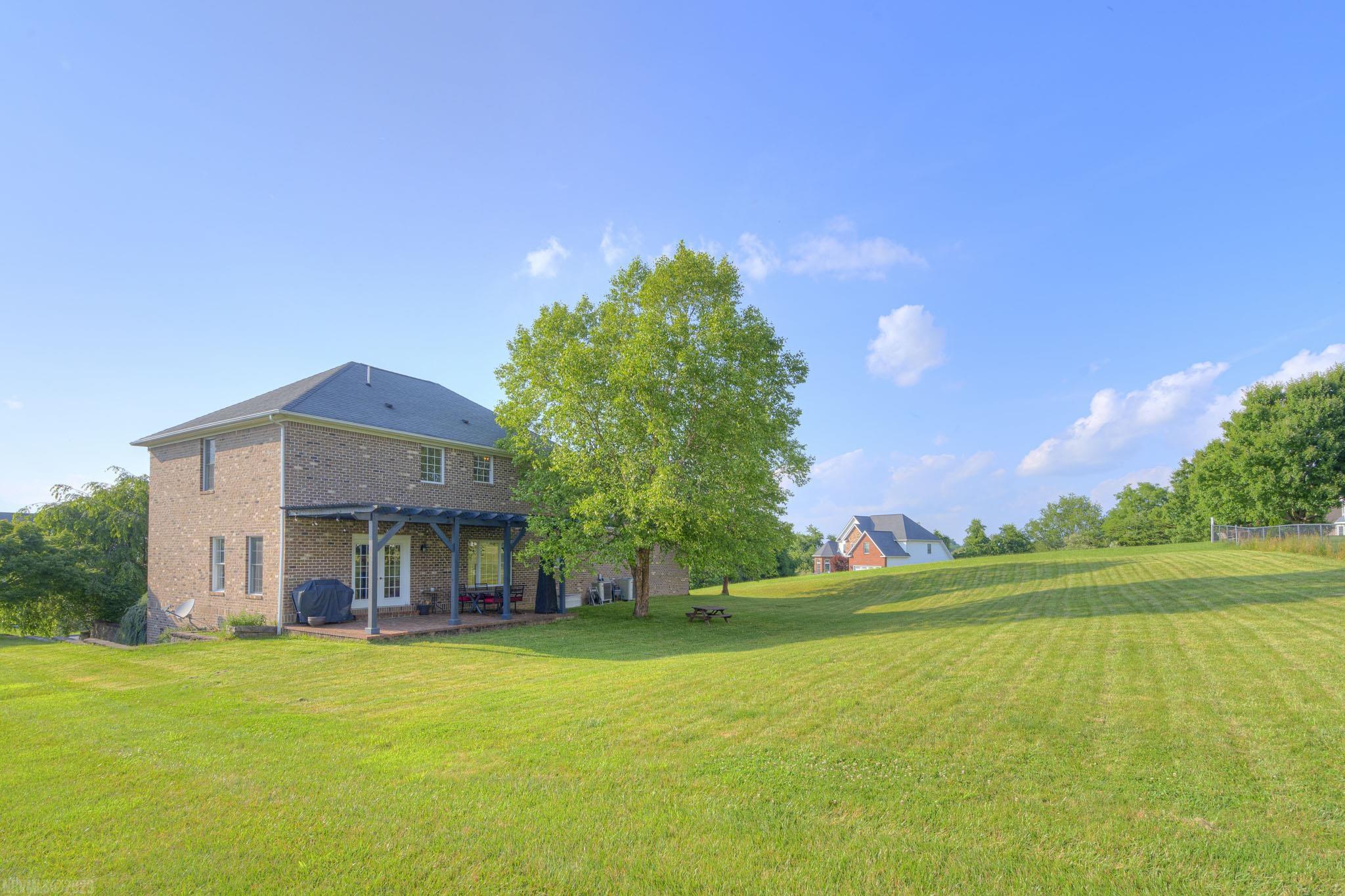 135 Cedar Bluff Drive