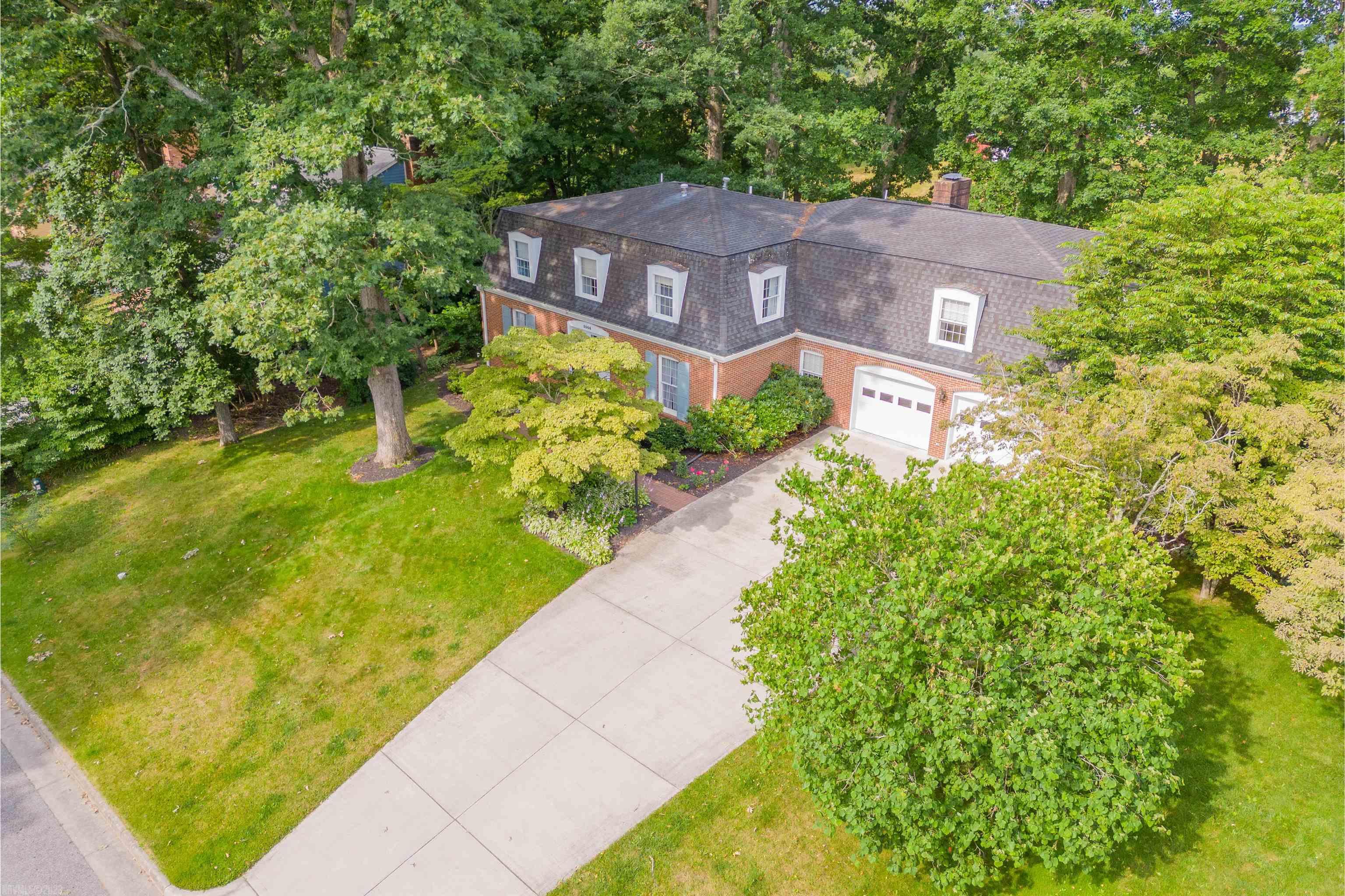 3008 LANCASTER Drive