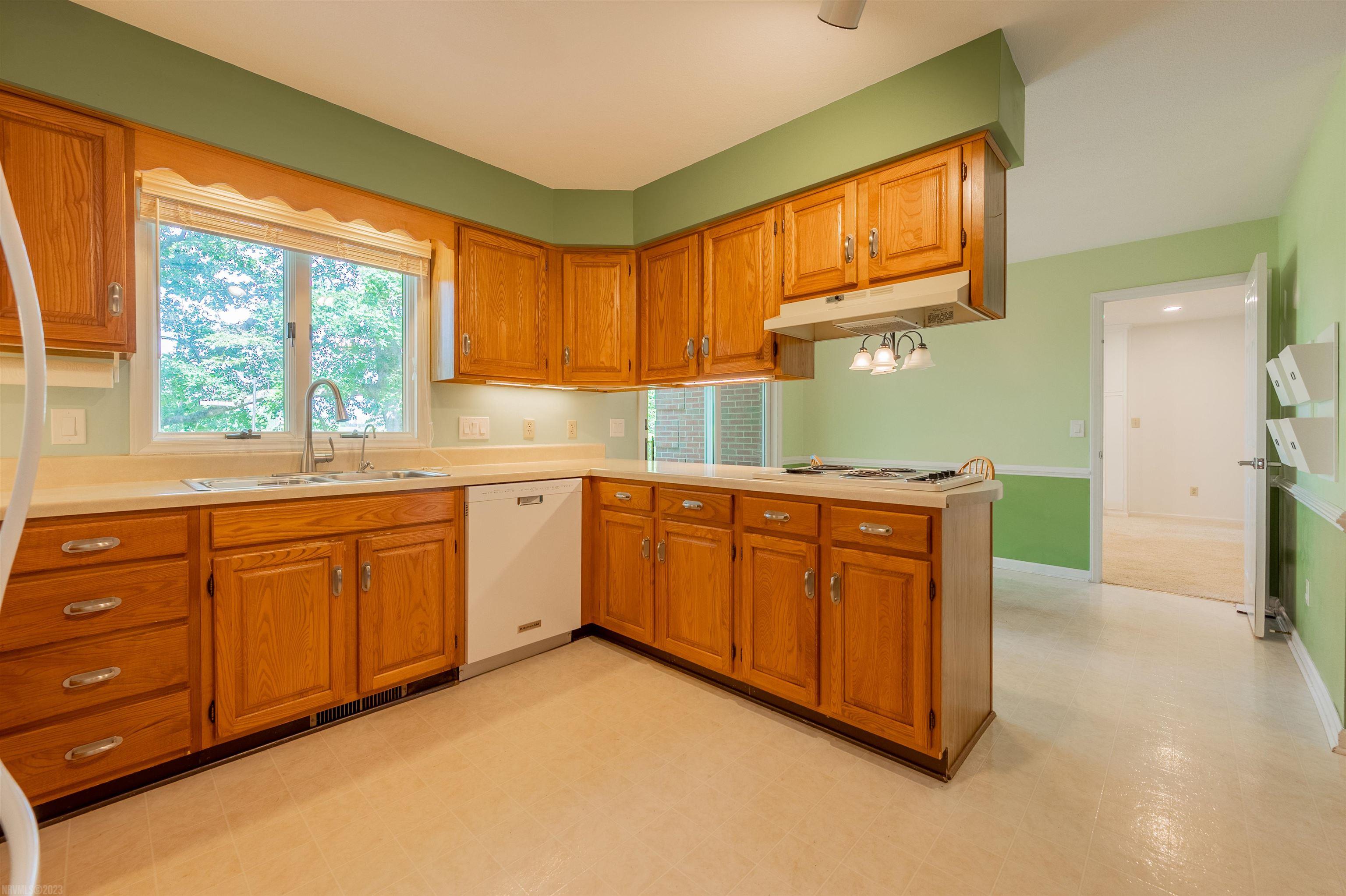3008 LANCASTER Drive