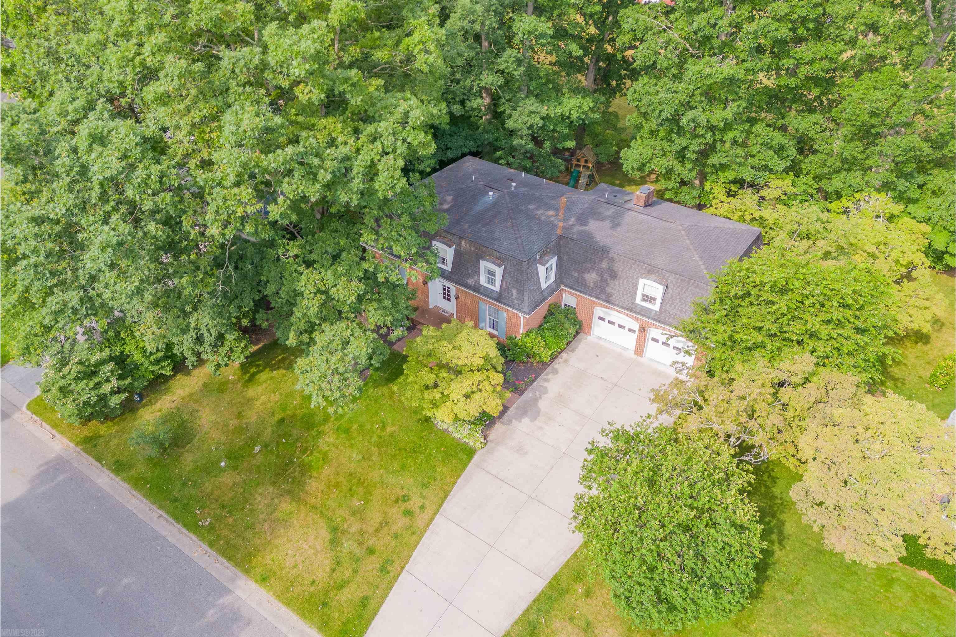 3008 LANCASTER Drive