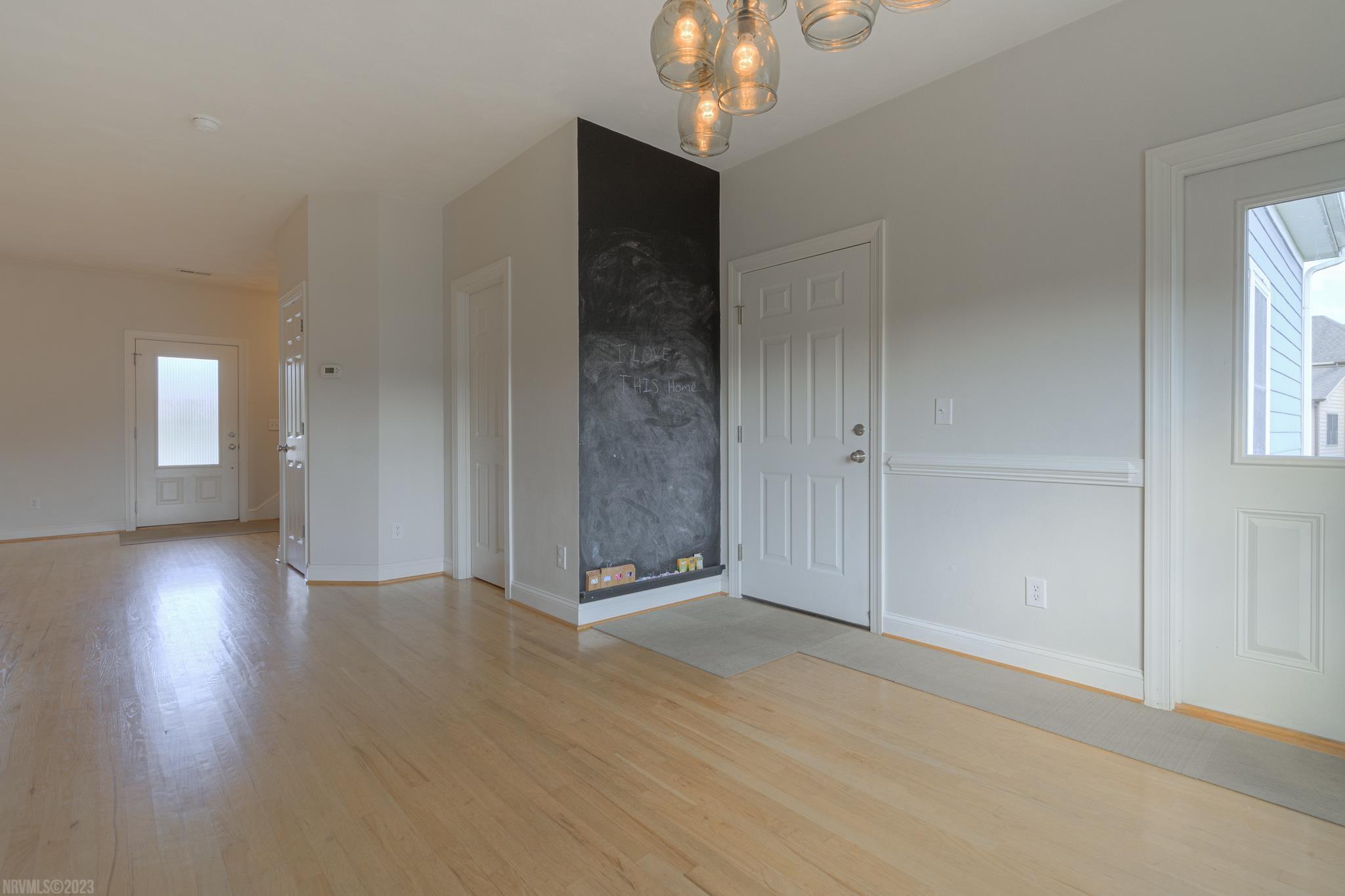1807 Asher Lane