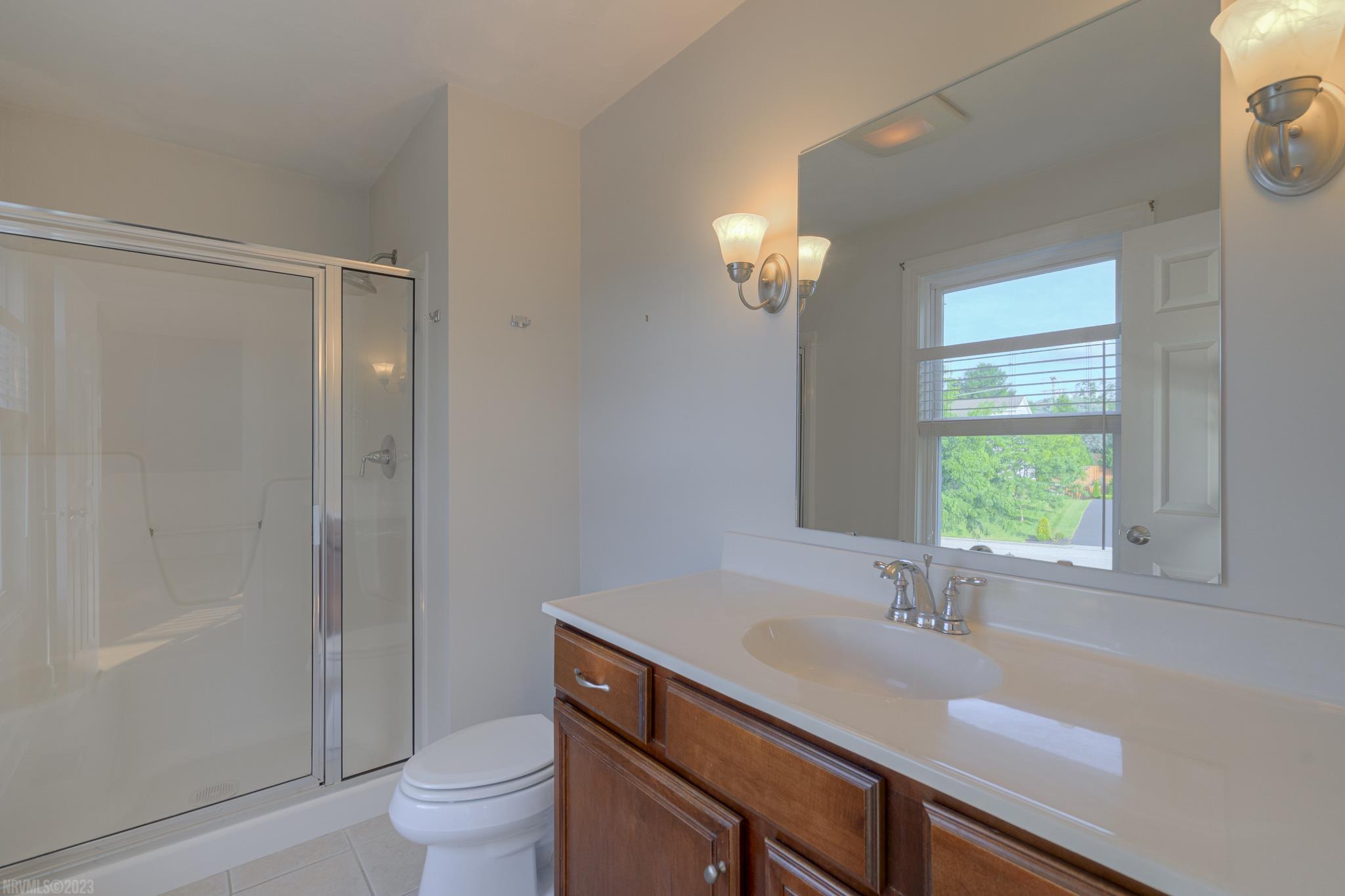 1807 Asher Lane