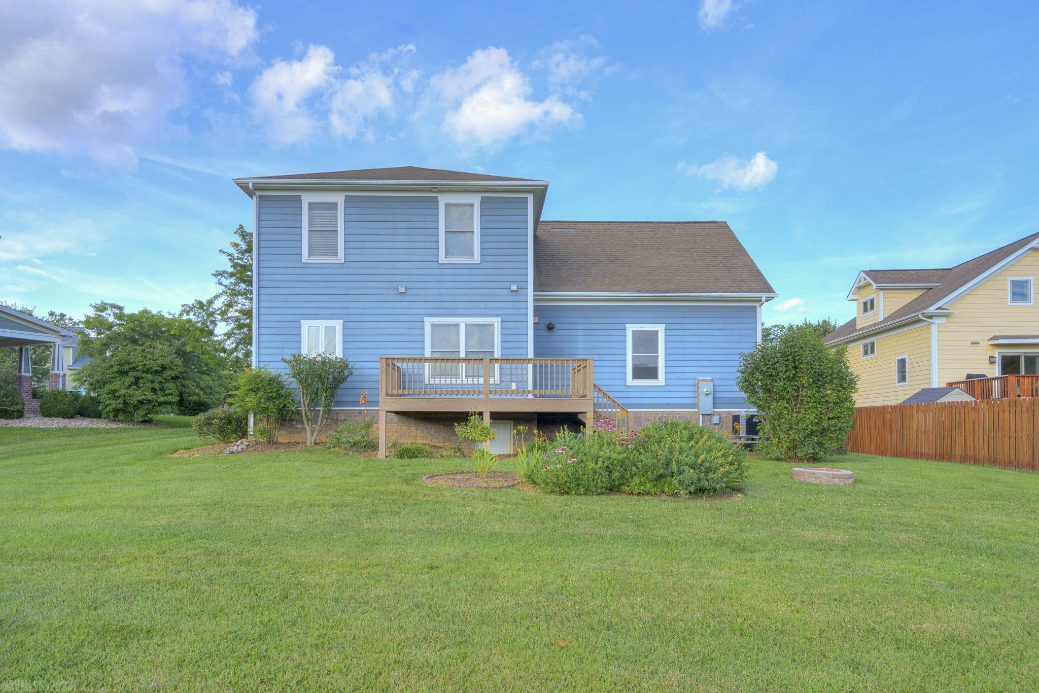1807 Asher Lane