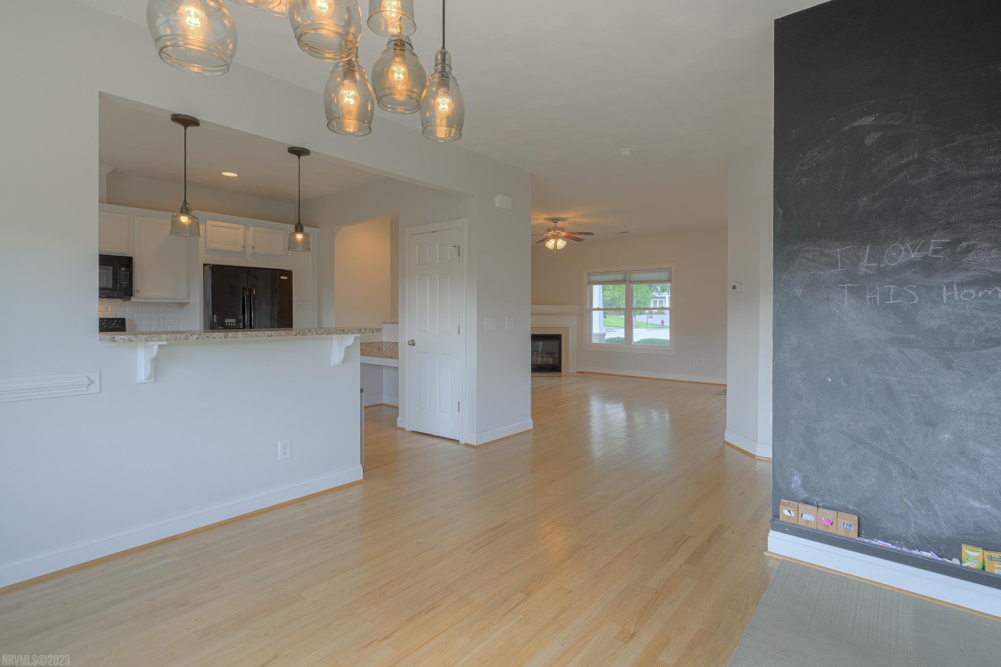 1807 Asher Lane