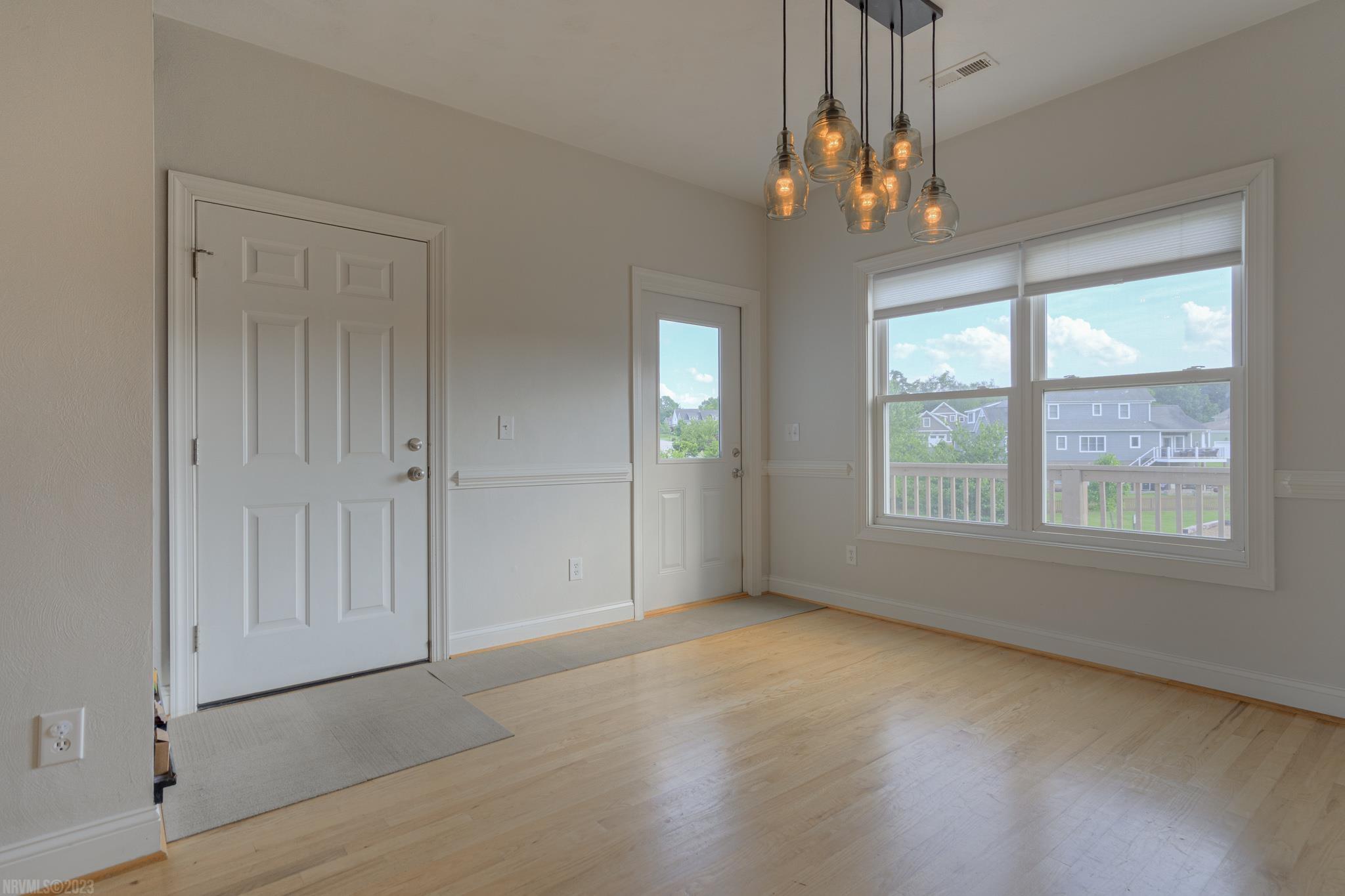 1807 Asher Lane