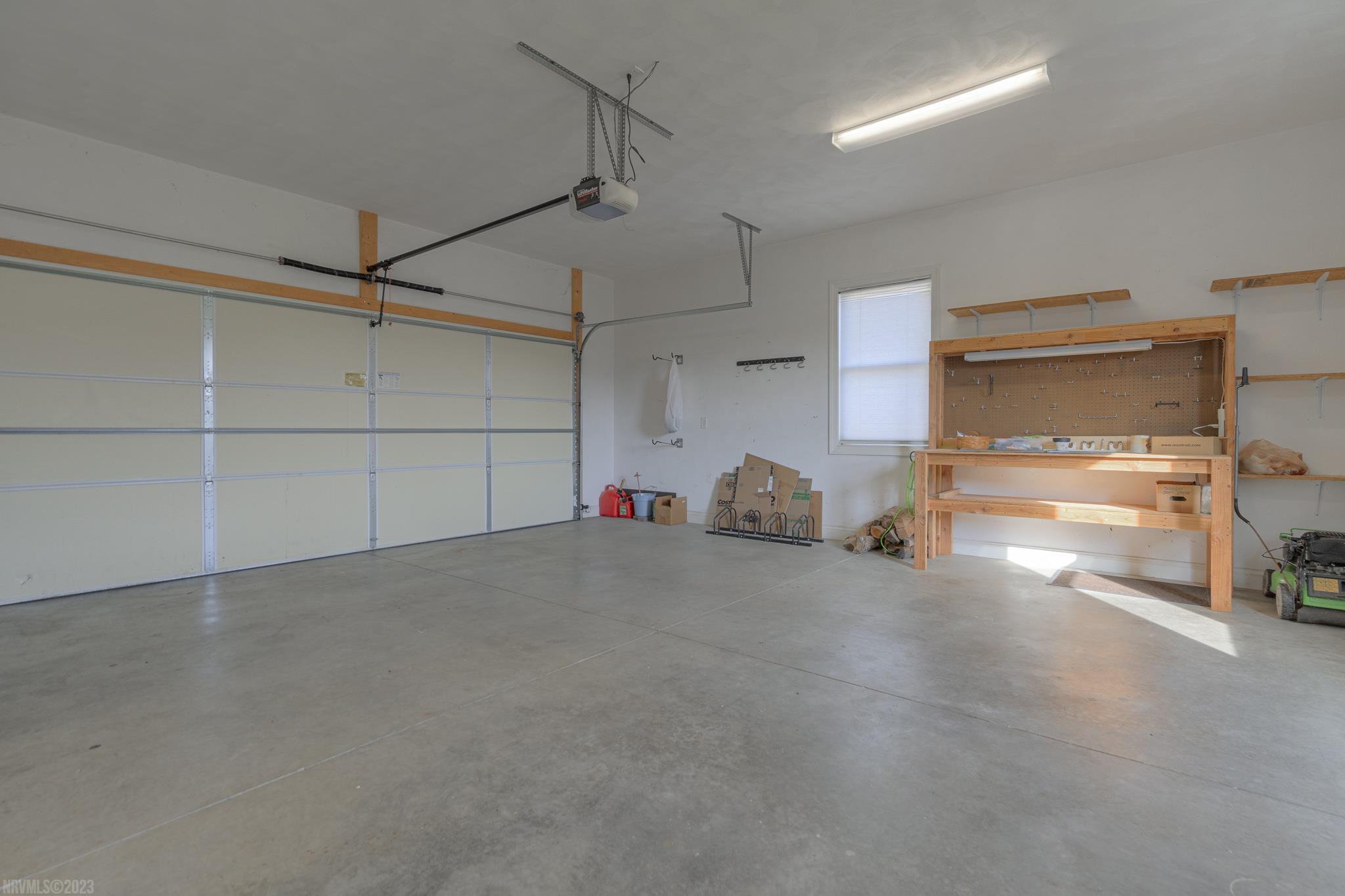1807 Asher Lane