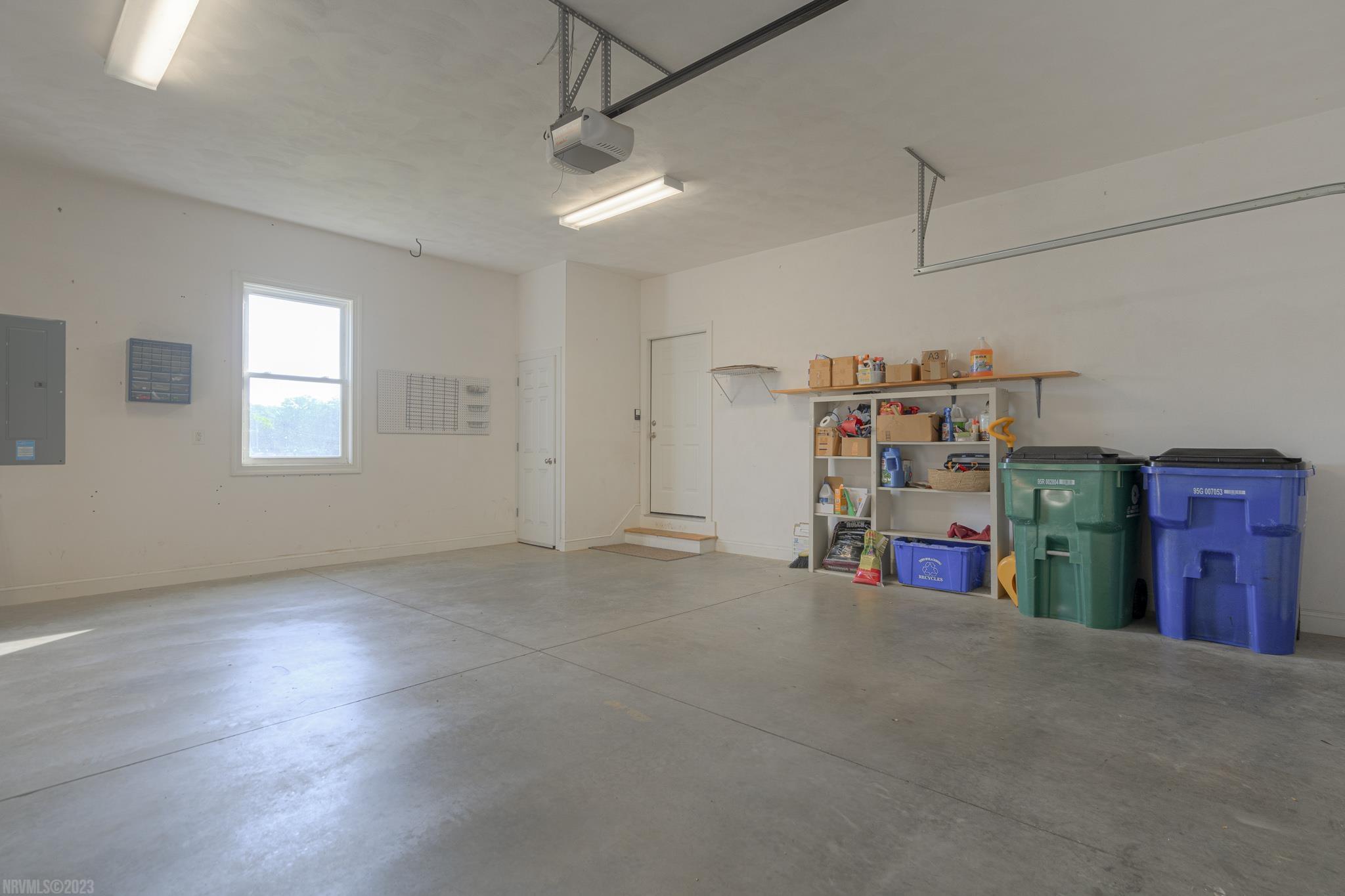 1807 Asher Lane