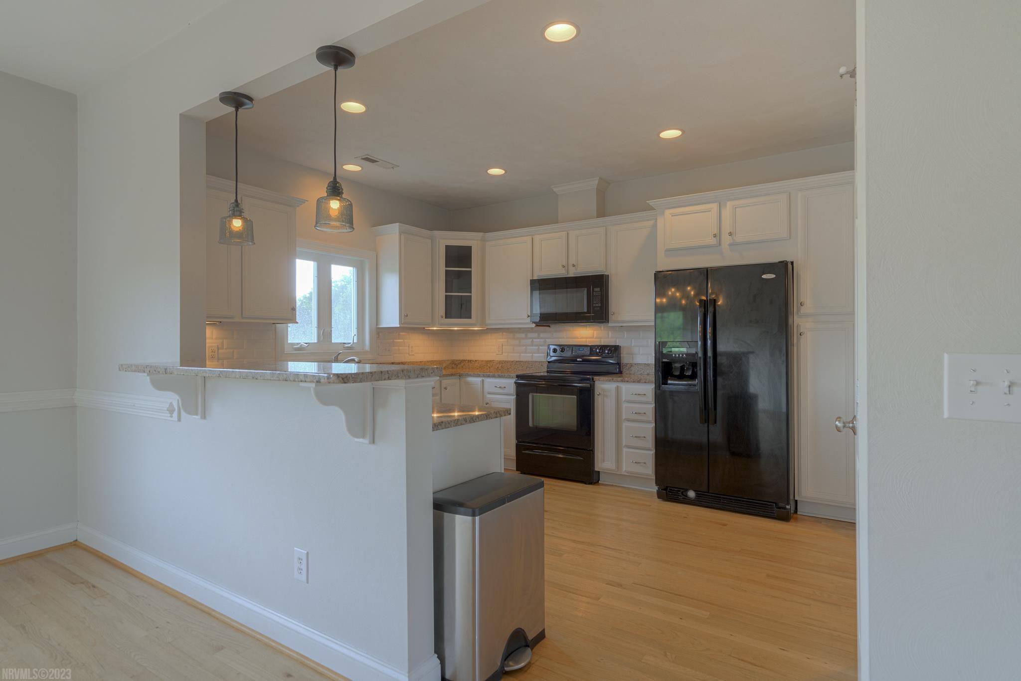1807 Asher Lane