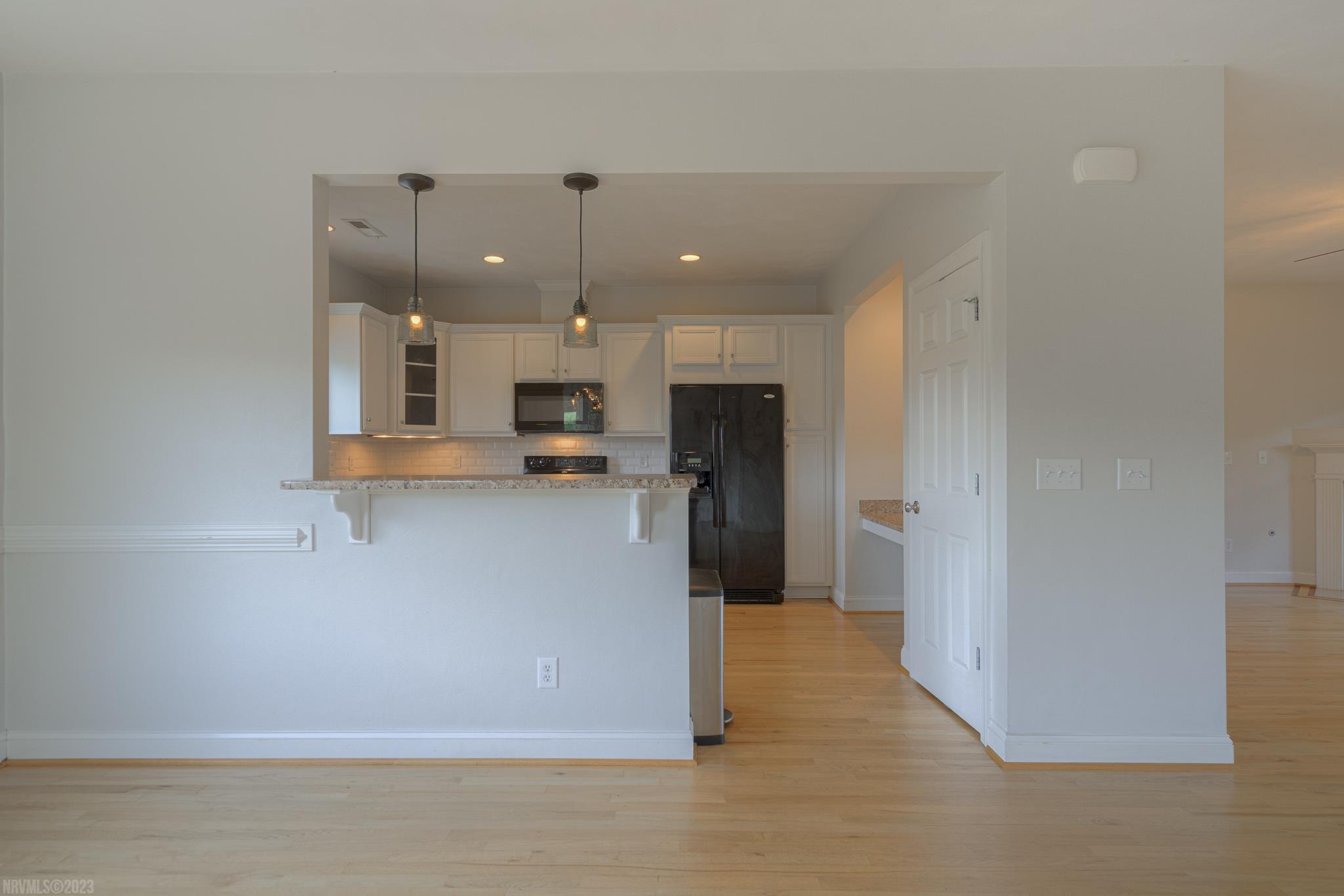 1807 Asher Lane