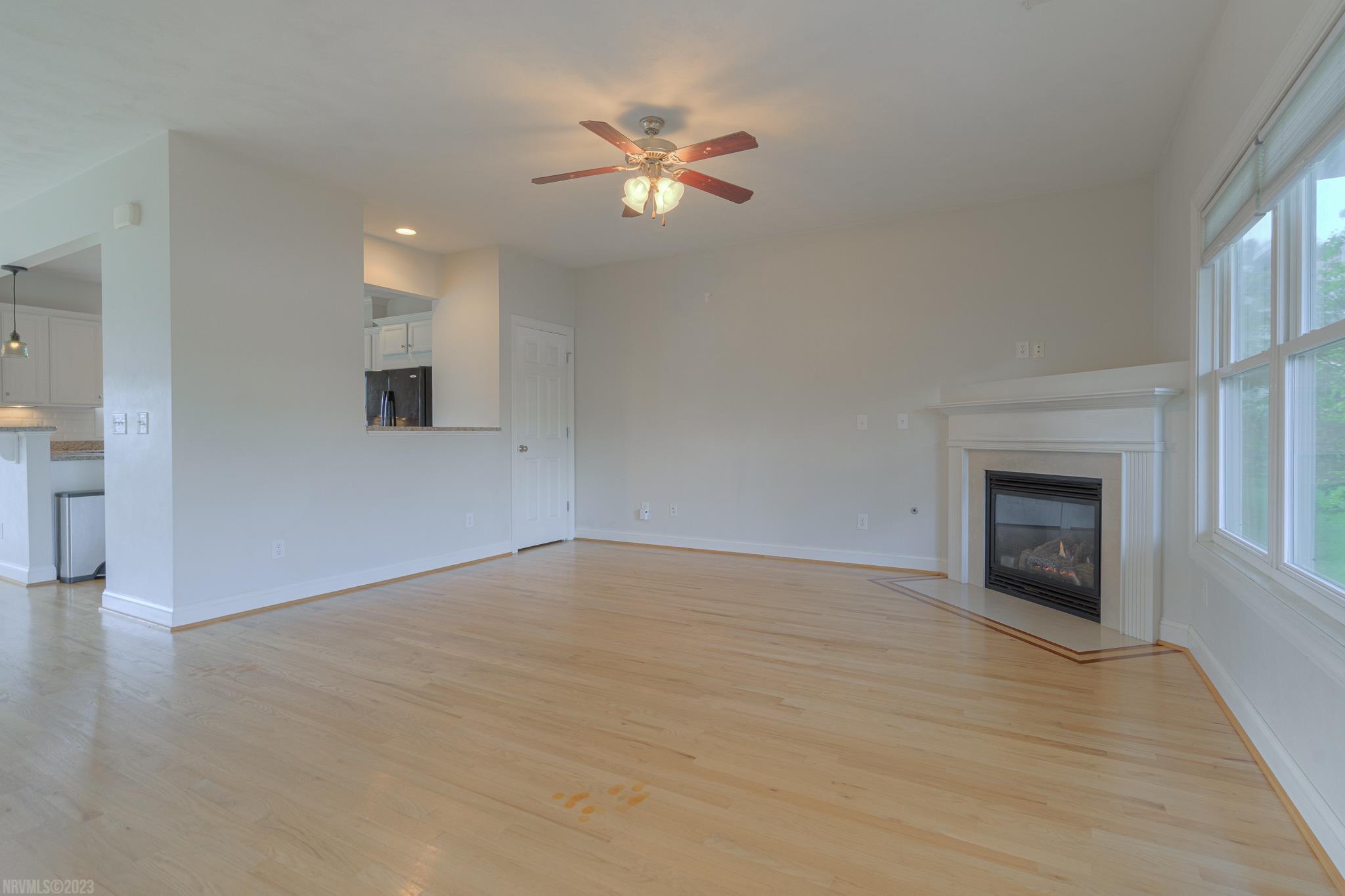 1807 Asher Lane