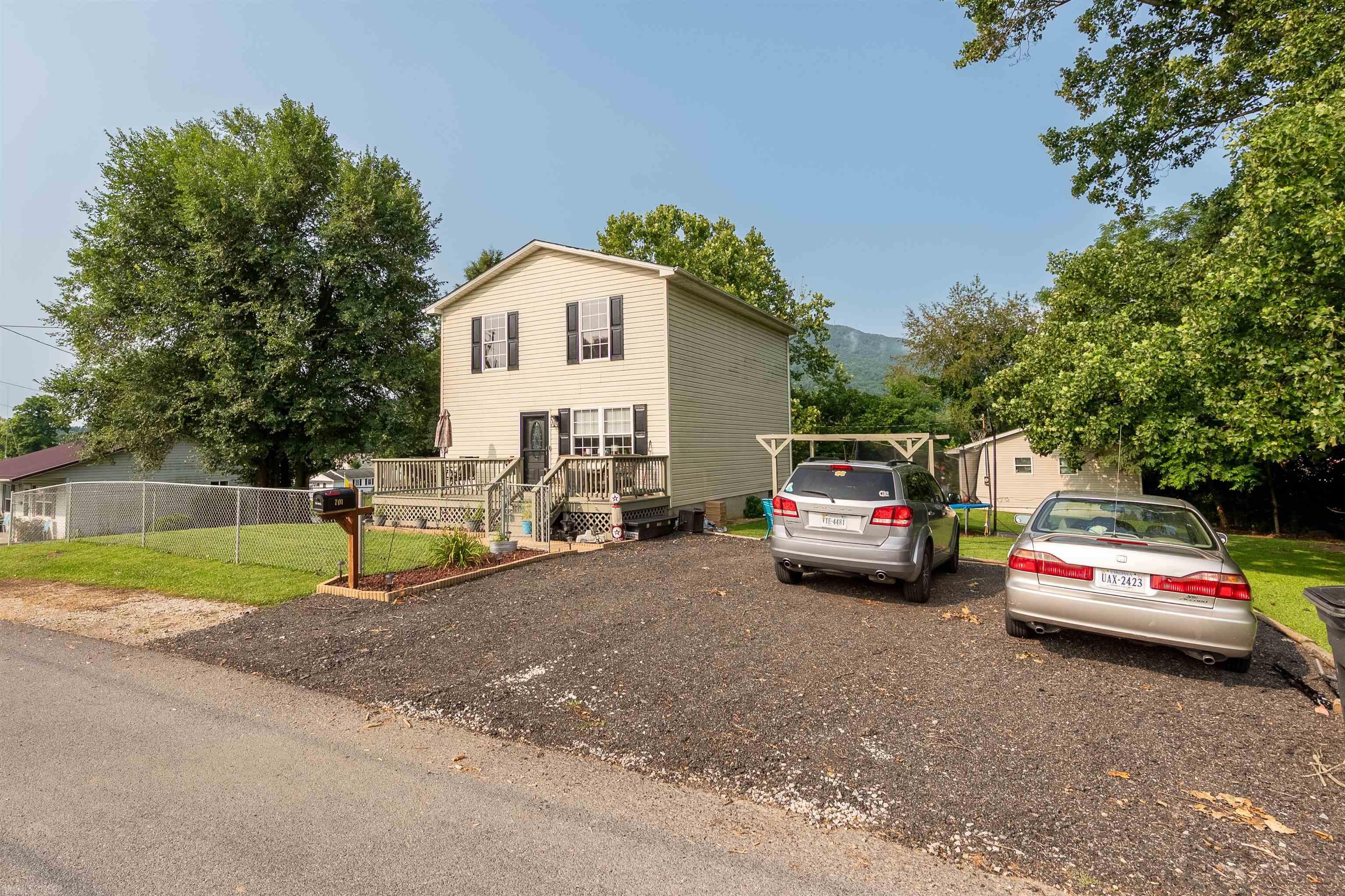 701 MONROE Street