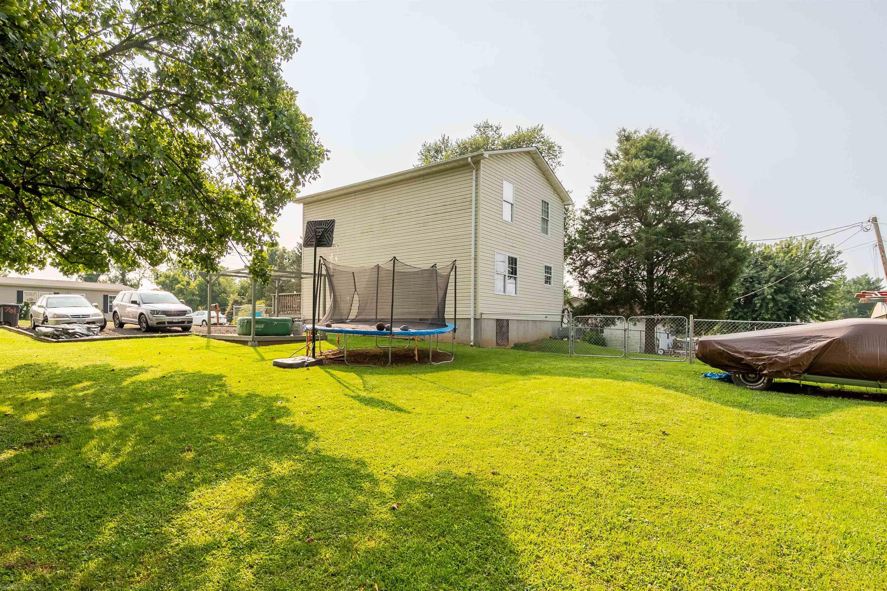 701 MONROE Street