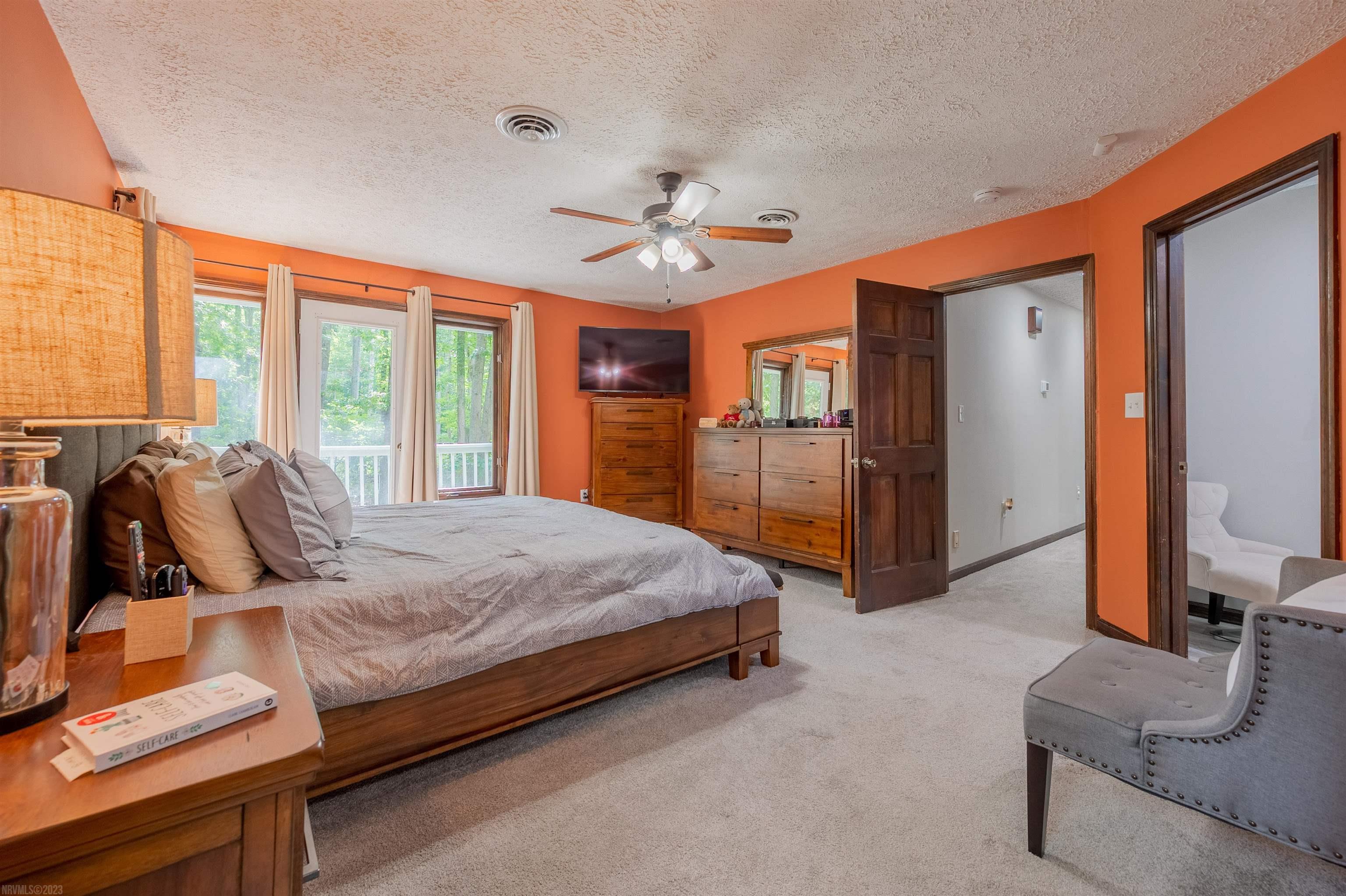 635 WHITE PINE Drive