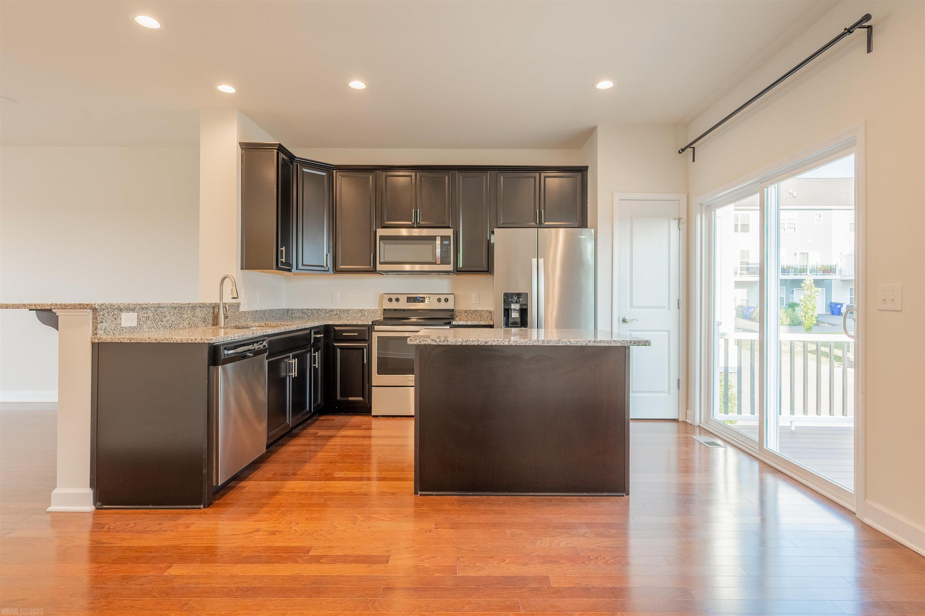 120 HAMILTON Avenue NW