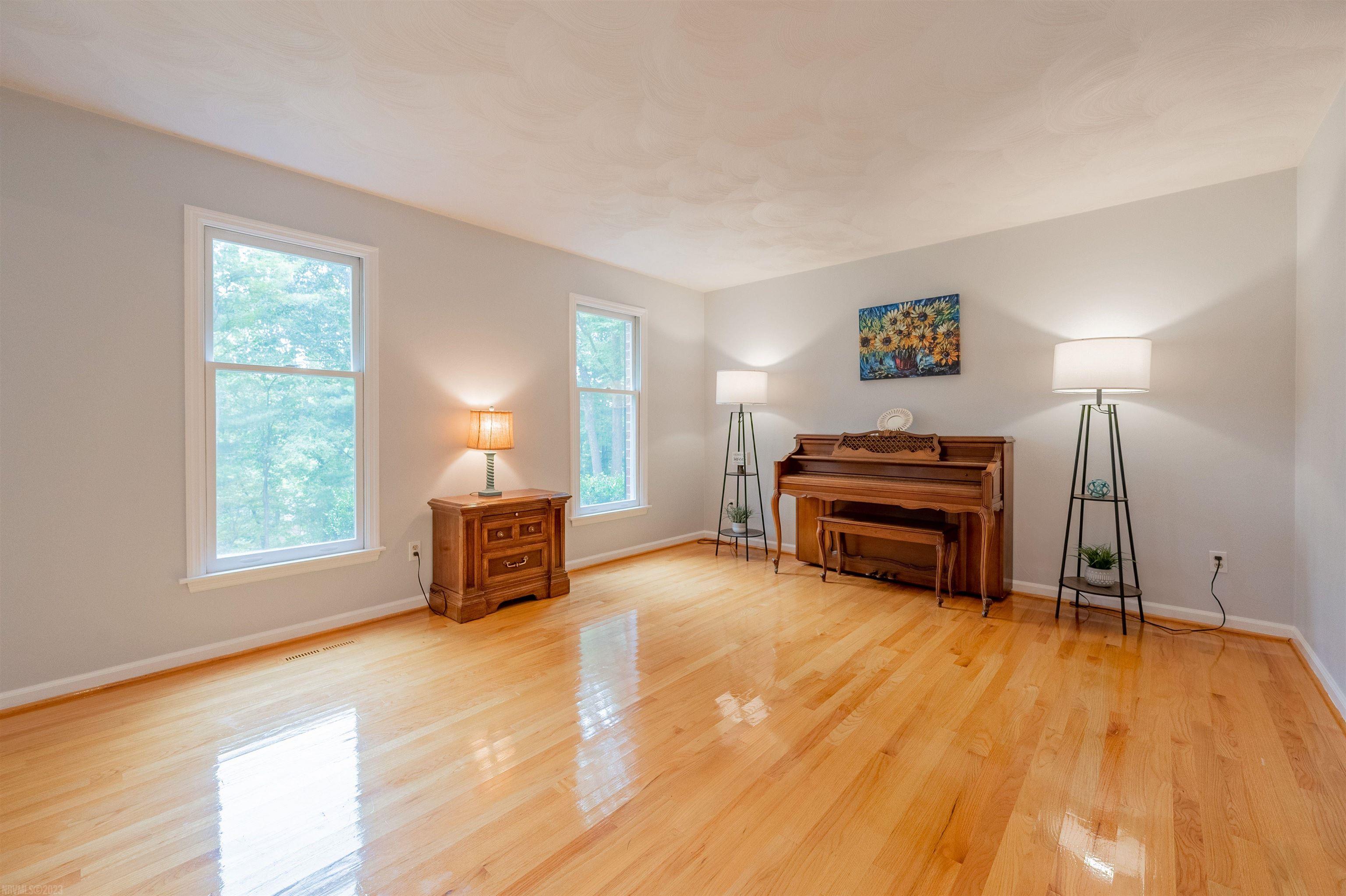 5420 South Roselawn Road