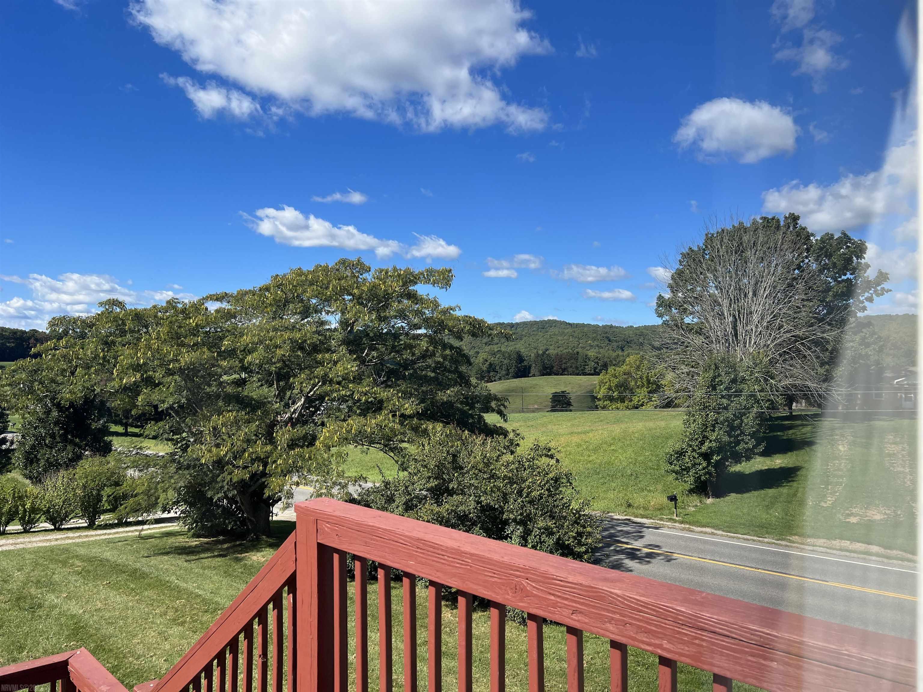 1993 Peppers Ferry Road NW