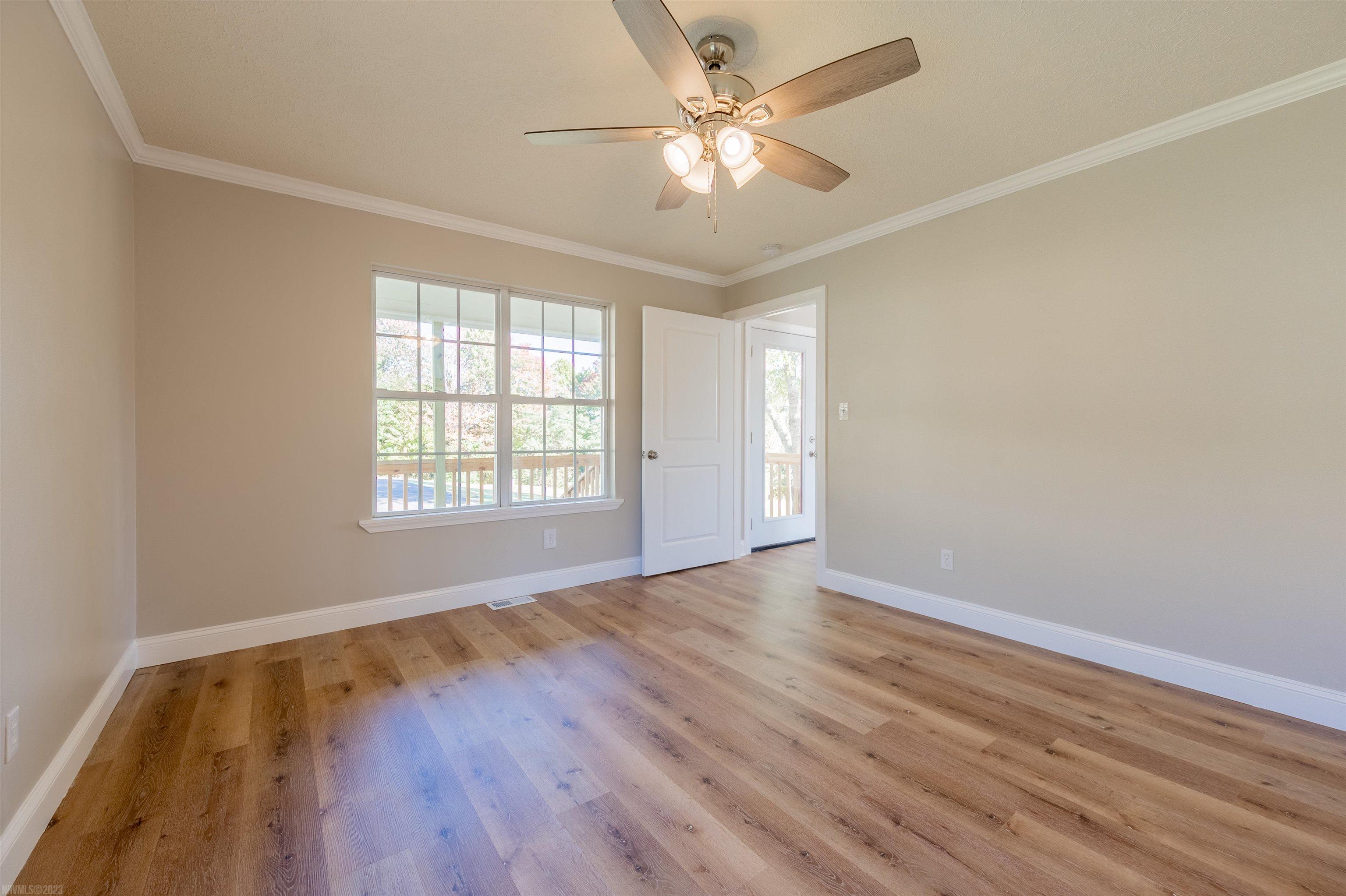 254 WINDY HILL Road NW