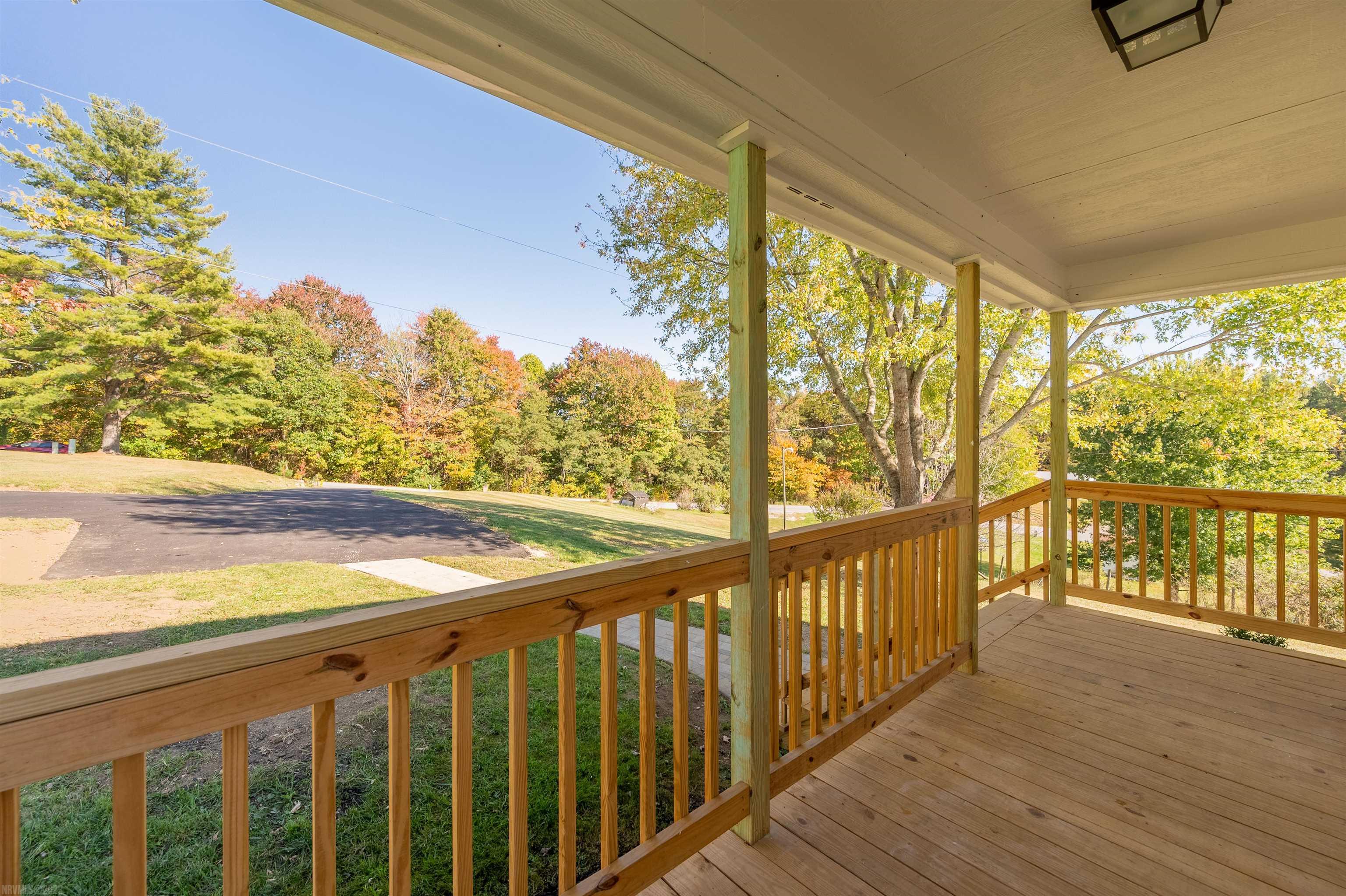 254 WINDY HILL Road NW