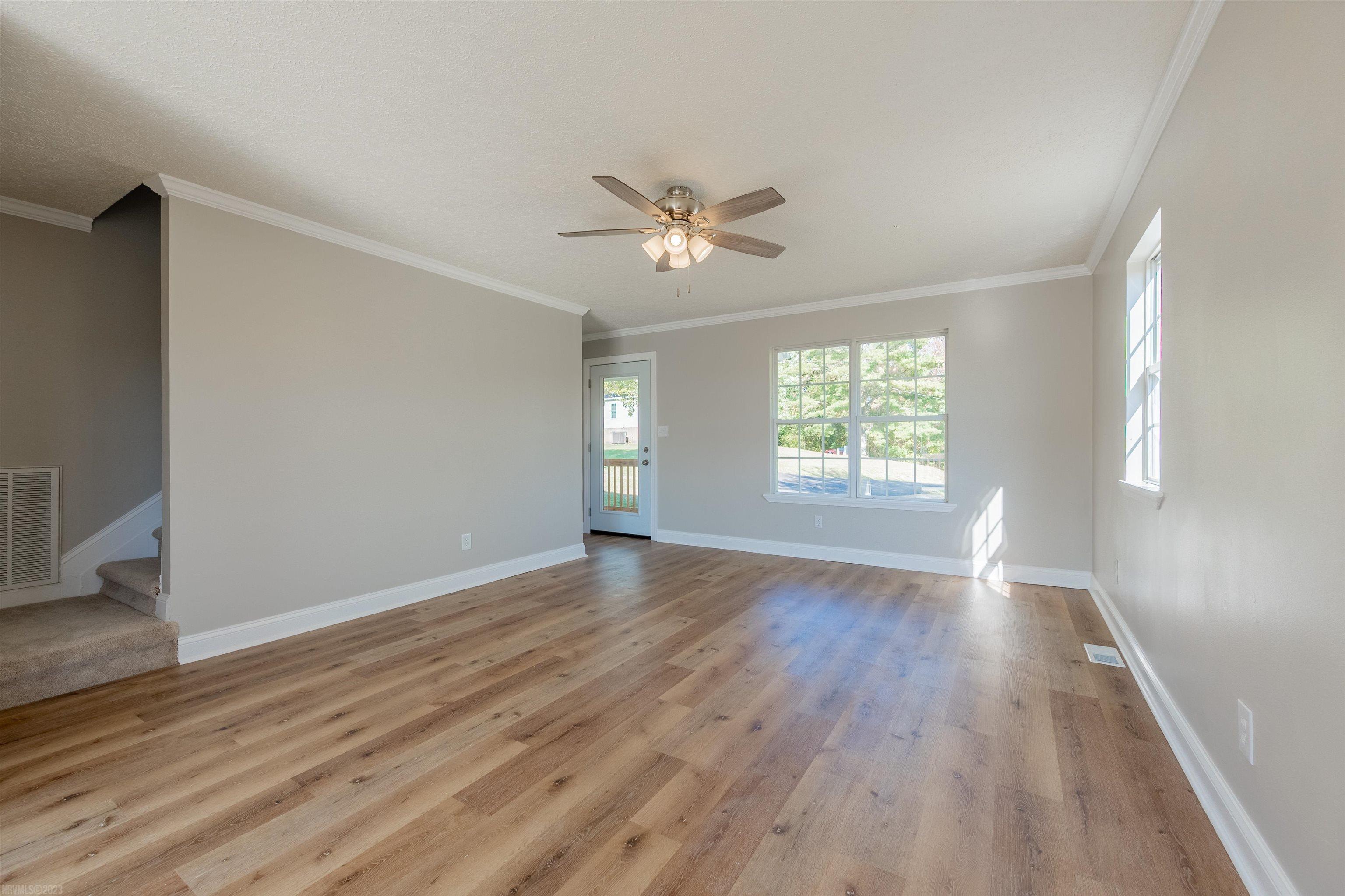 254 WINDY HILL Road NW