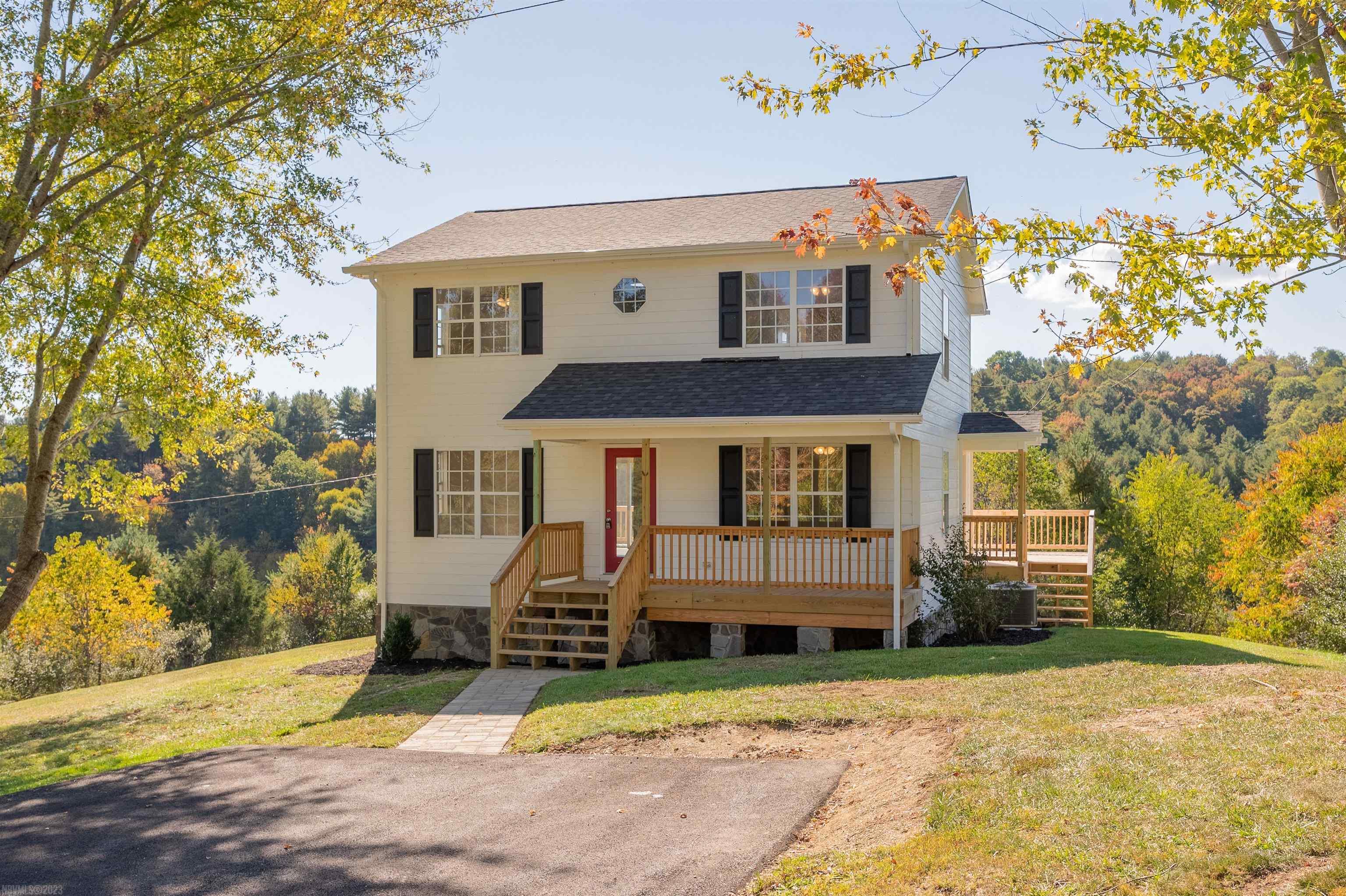 254 WINDY HILL Road NW