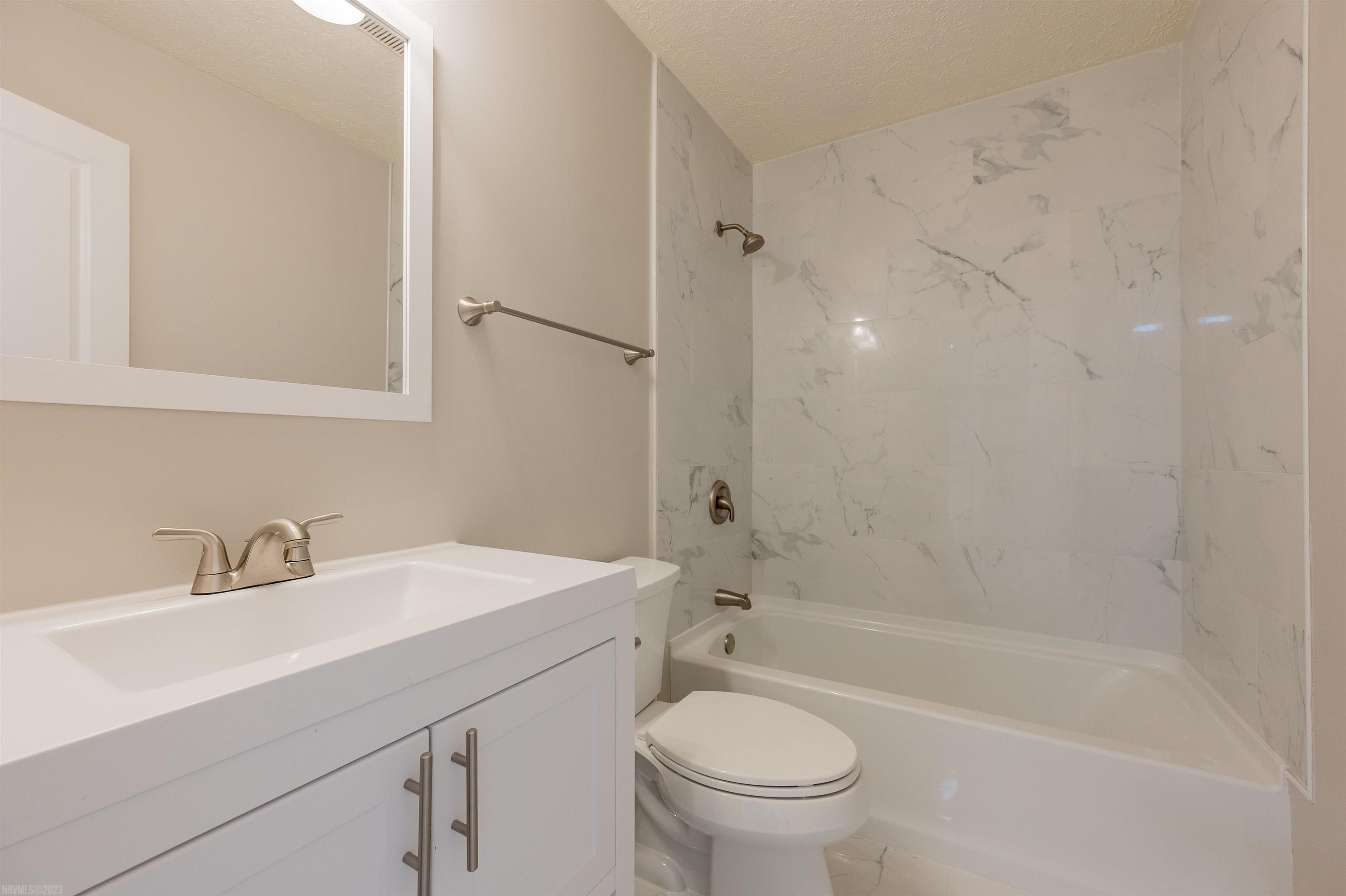 254 WINDY HILL Road NW
