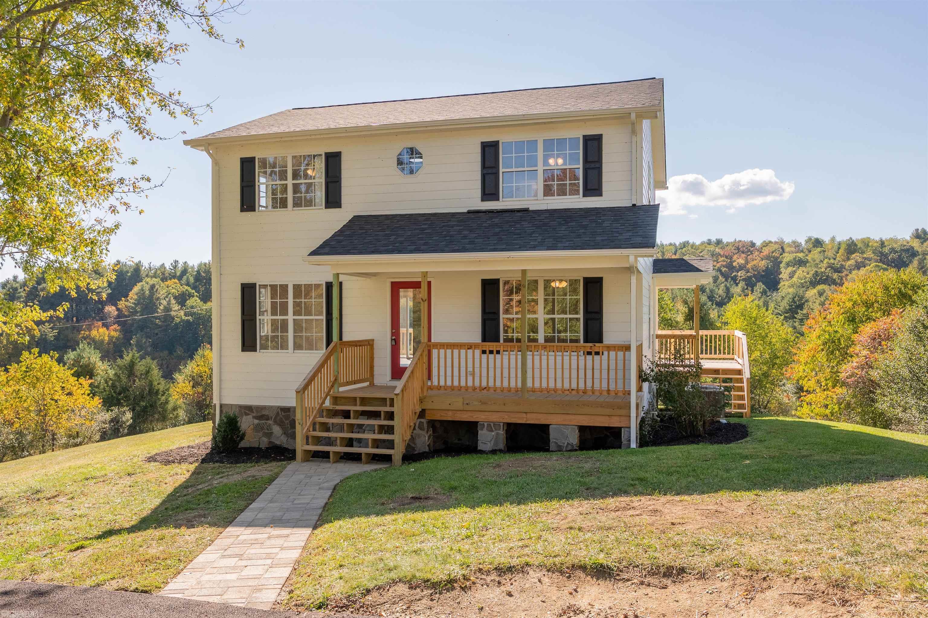 254 WINDY HILL Road NW