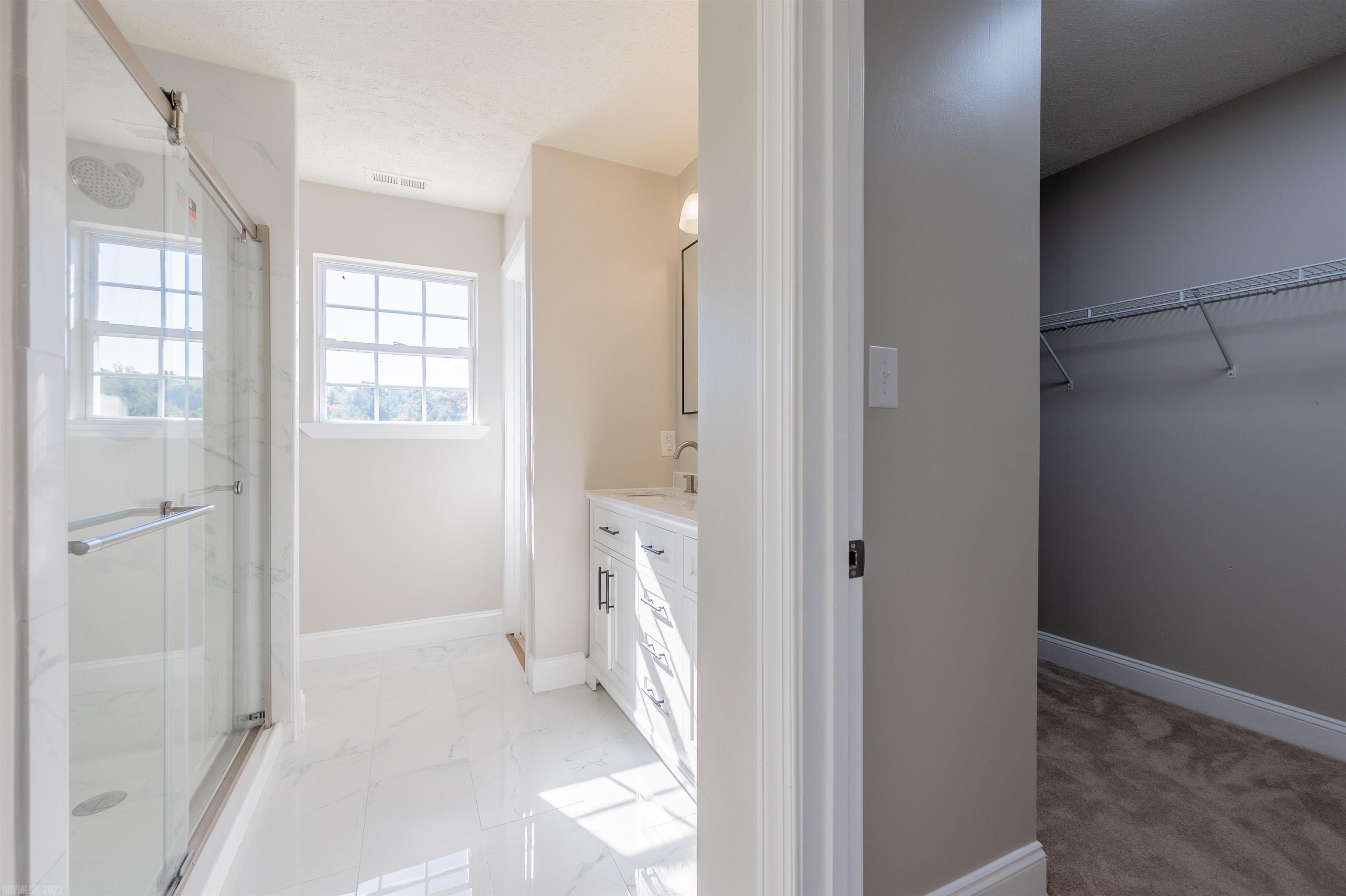 254 WINDY HILL Road NW