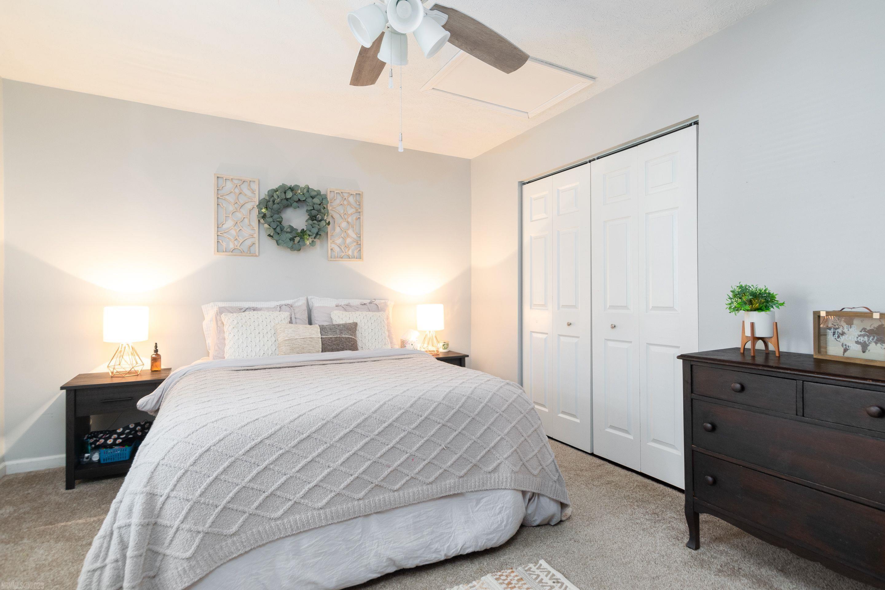 315 CHEROKEE Drive B