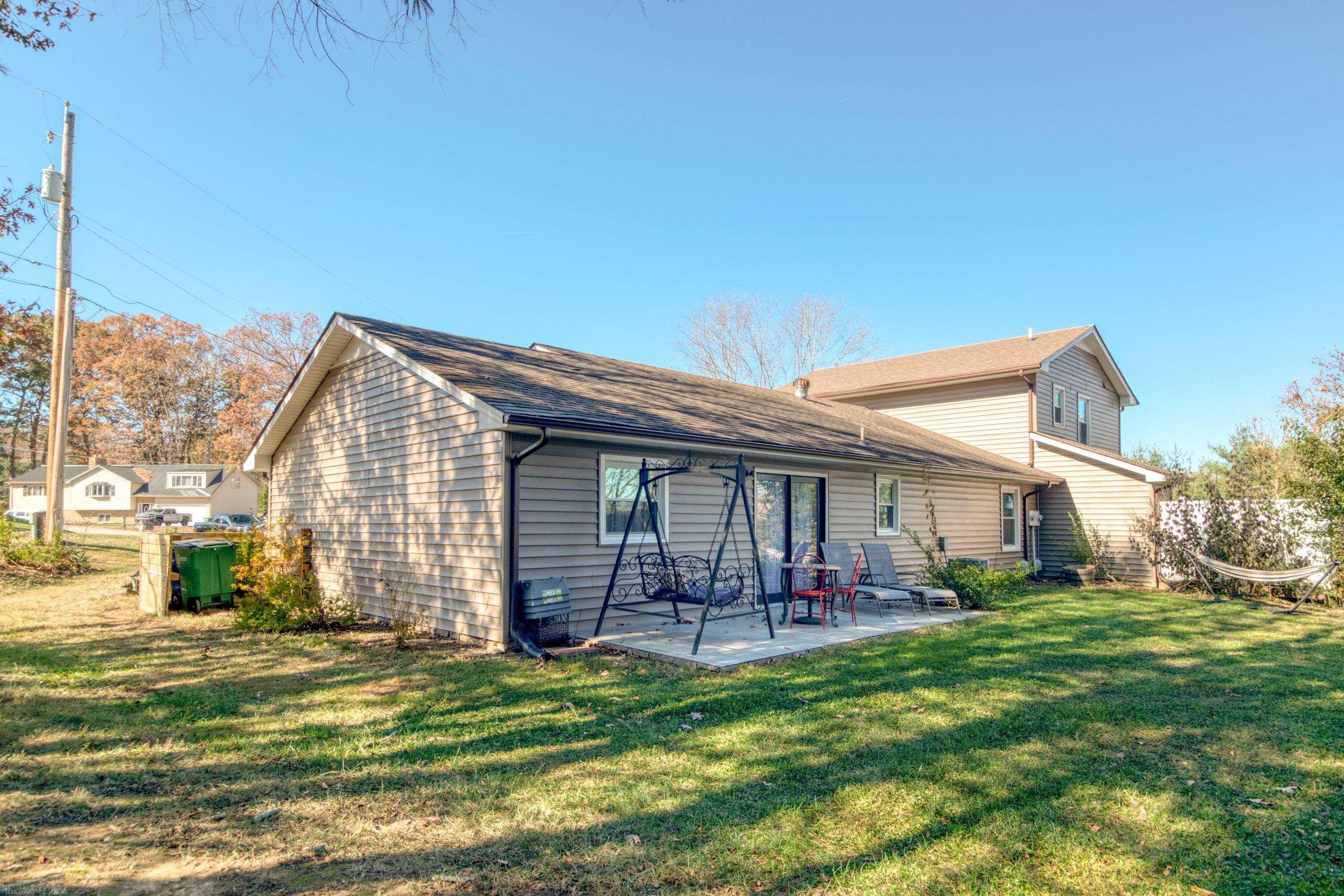 315 CHEROKEE Drive B