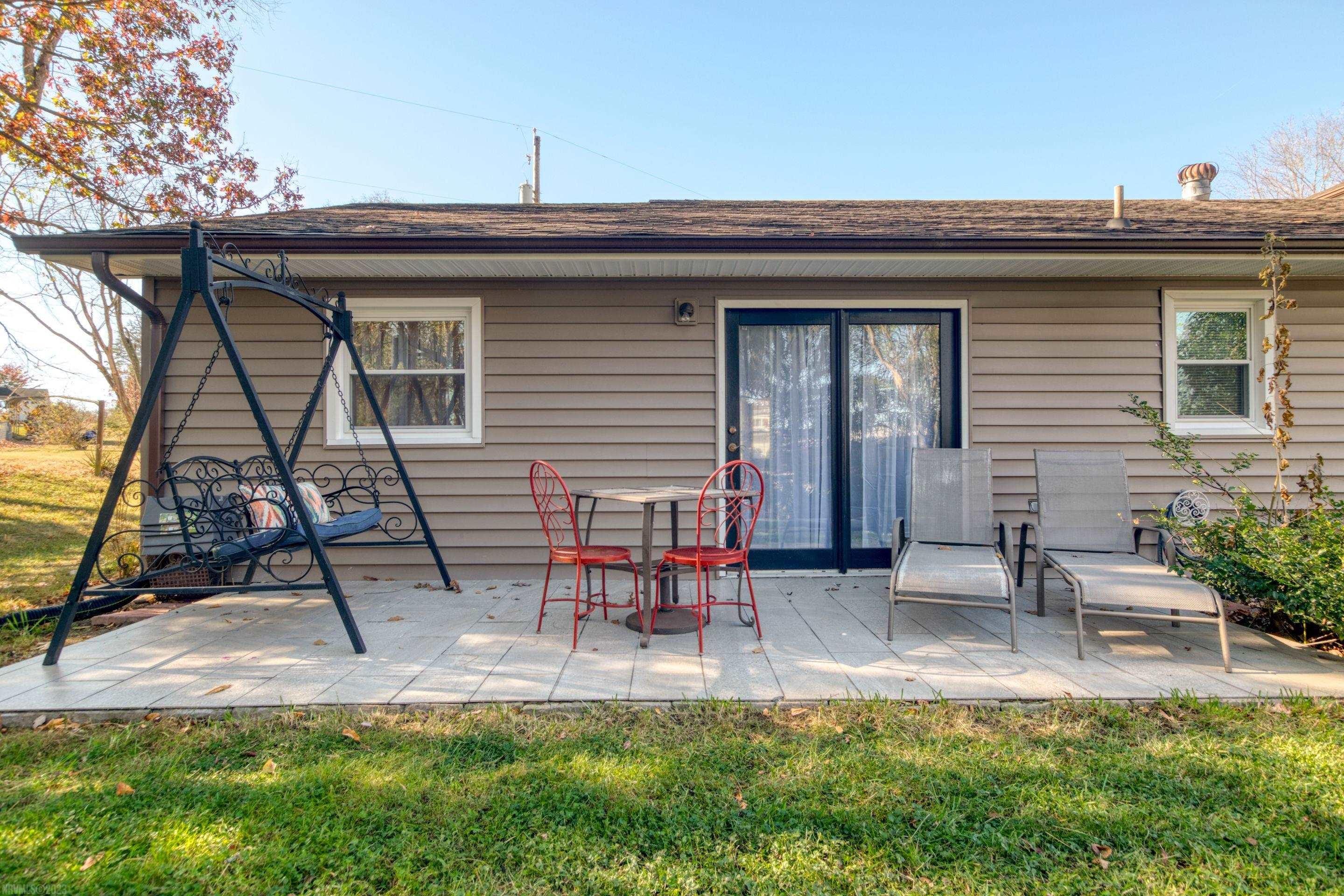 315 CHEROKEE Drive B