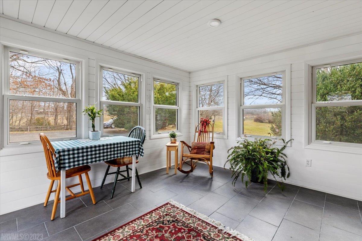 2270 MOUNT TABOR Road