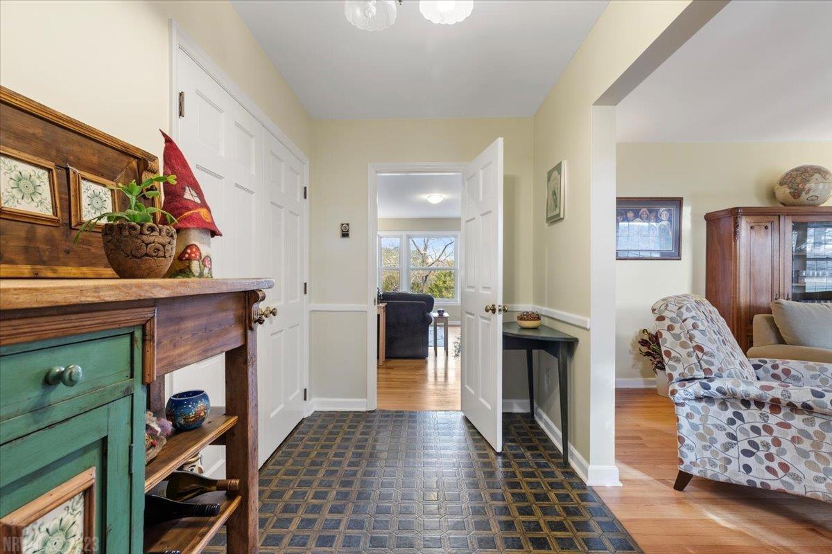 2270 MOUNT TABOR Road