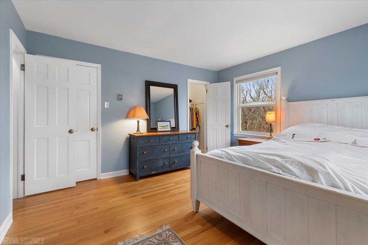 2270 MOUNT TABOR Road