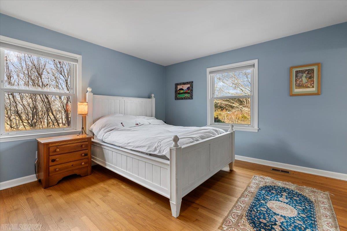 2270 MOUNT TABOR Road