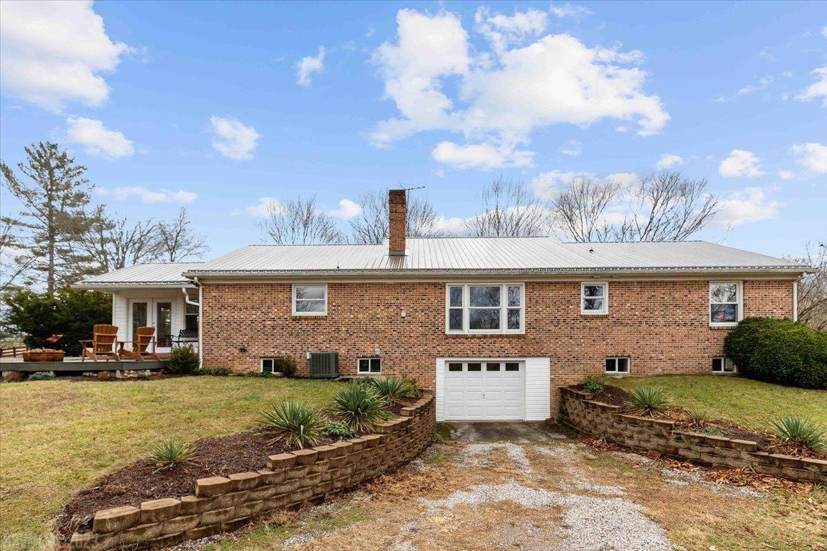 2270 MOUNT TABOR Road