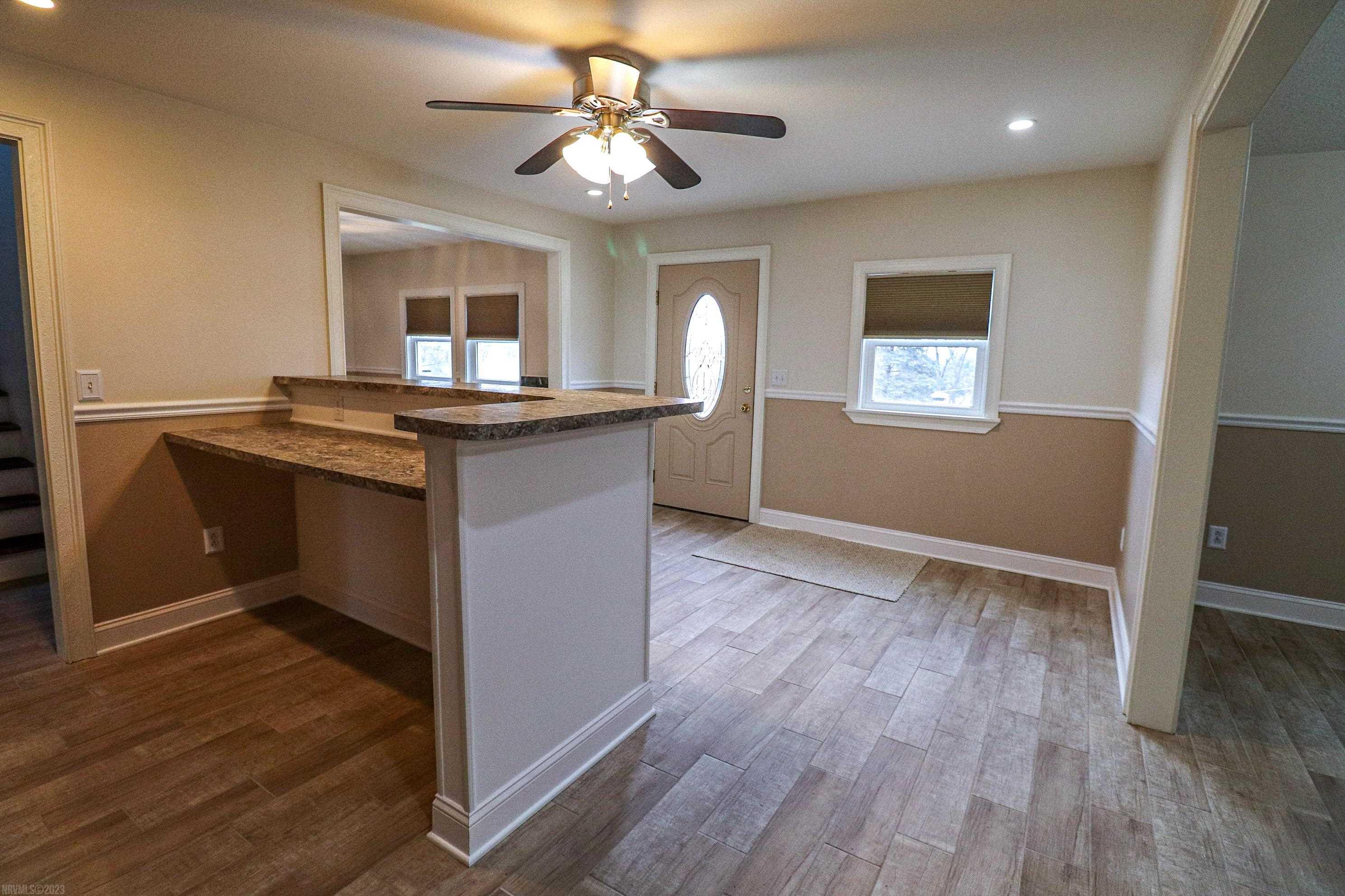 5277 Grandview Drive