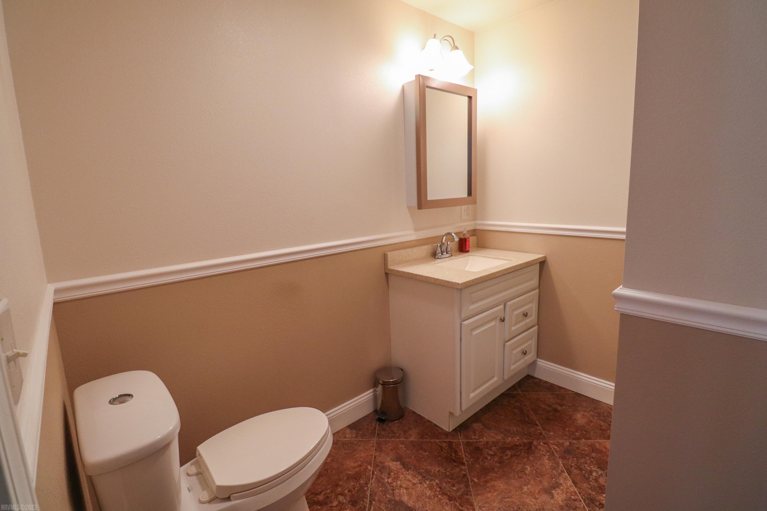 5277 Grandview Drive