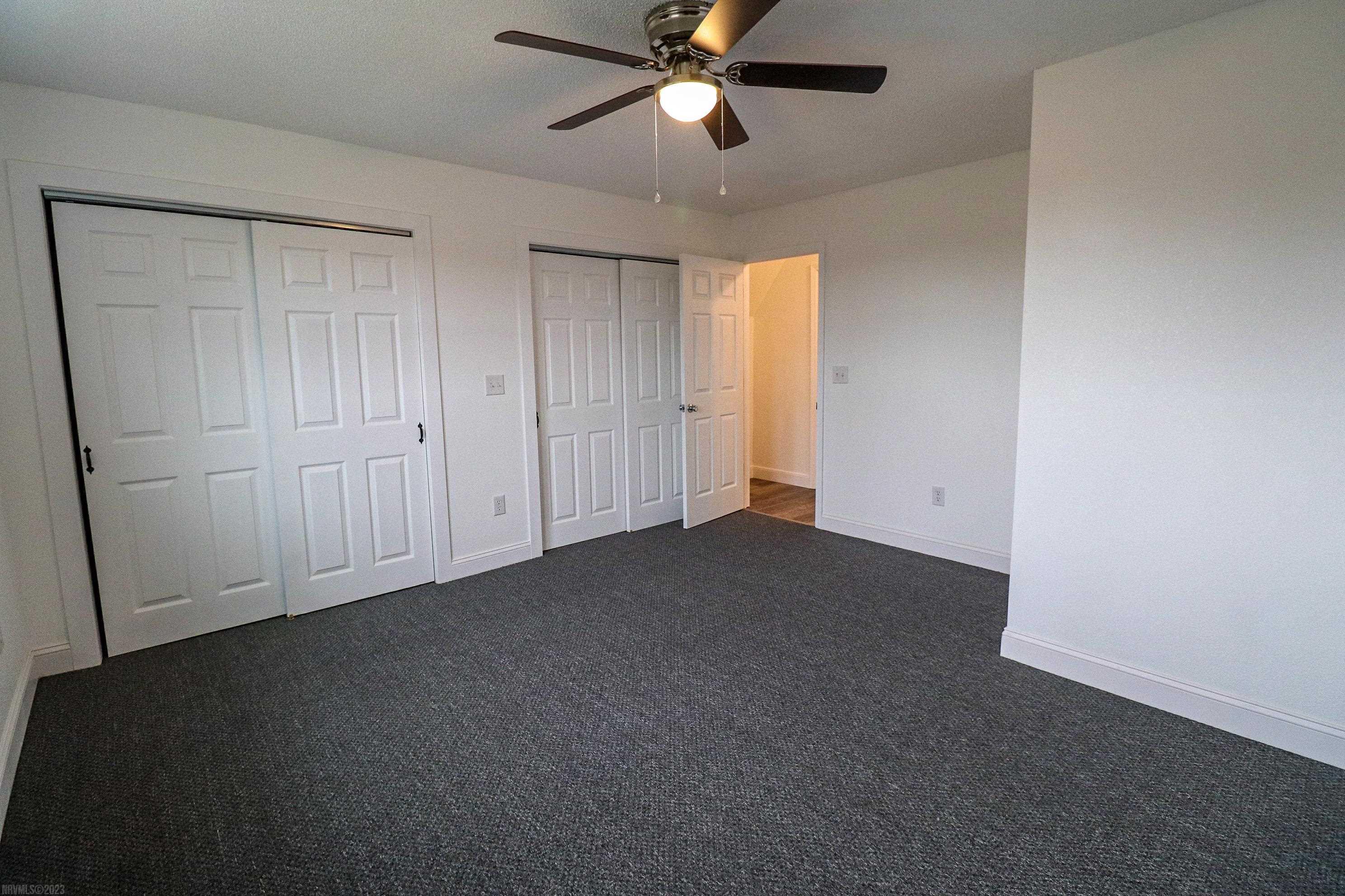 5277 Grandview Drive