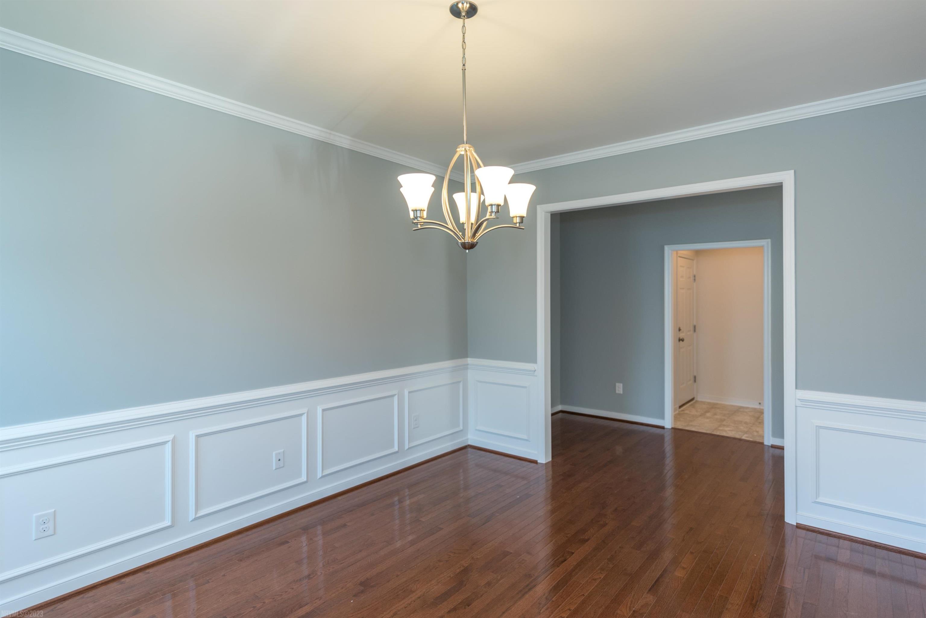 1020 Round Meadow Drive