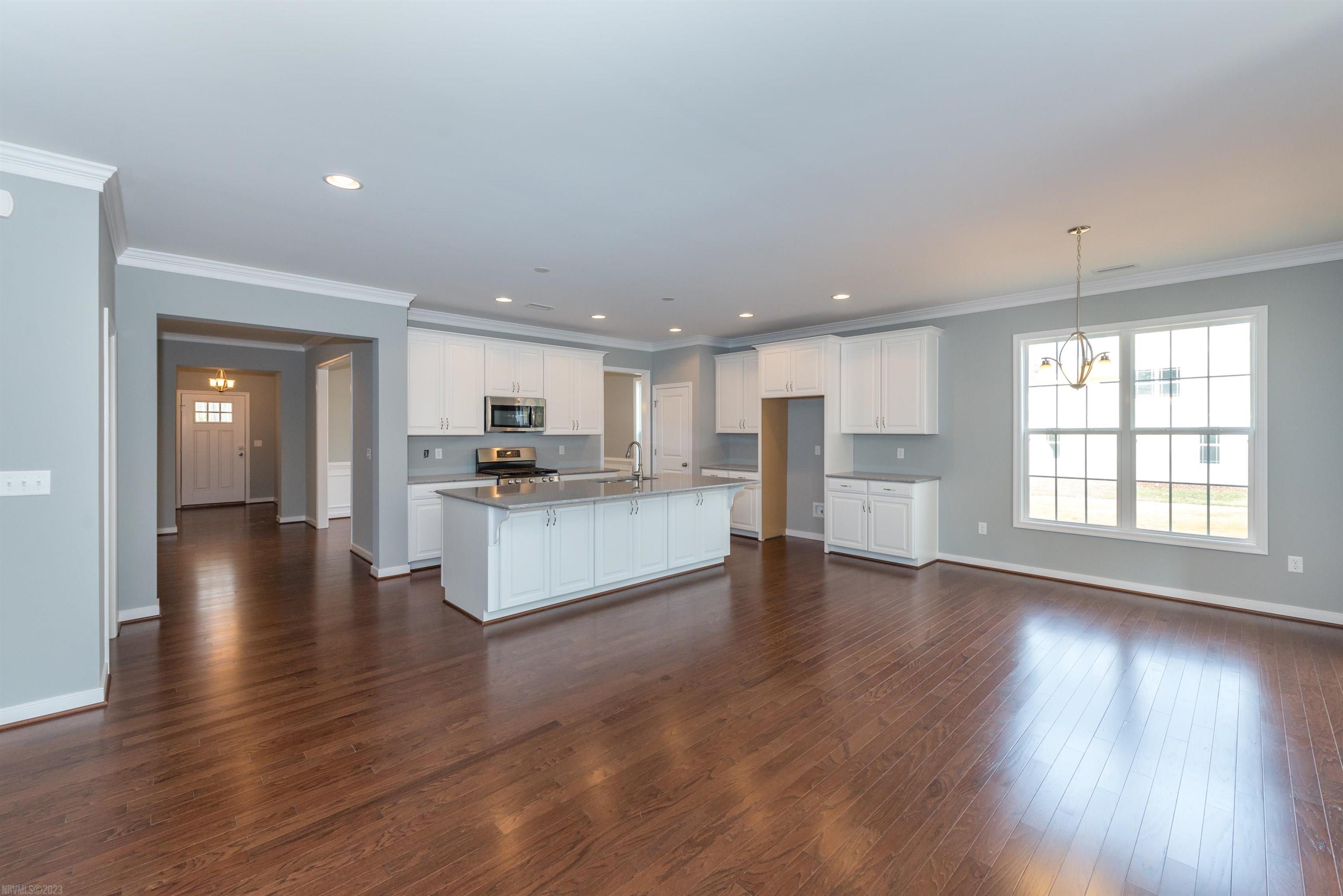 1020 Round Meadow Drive