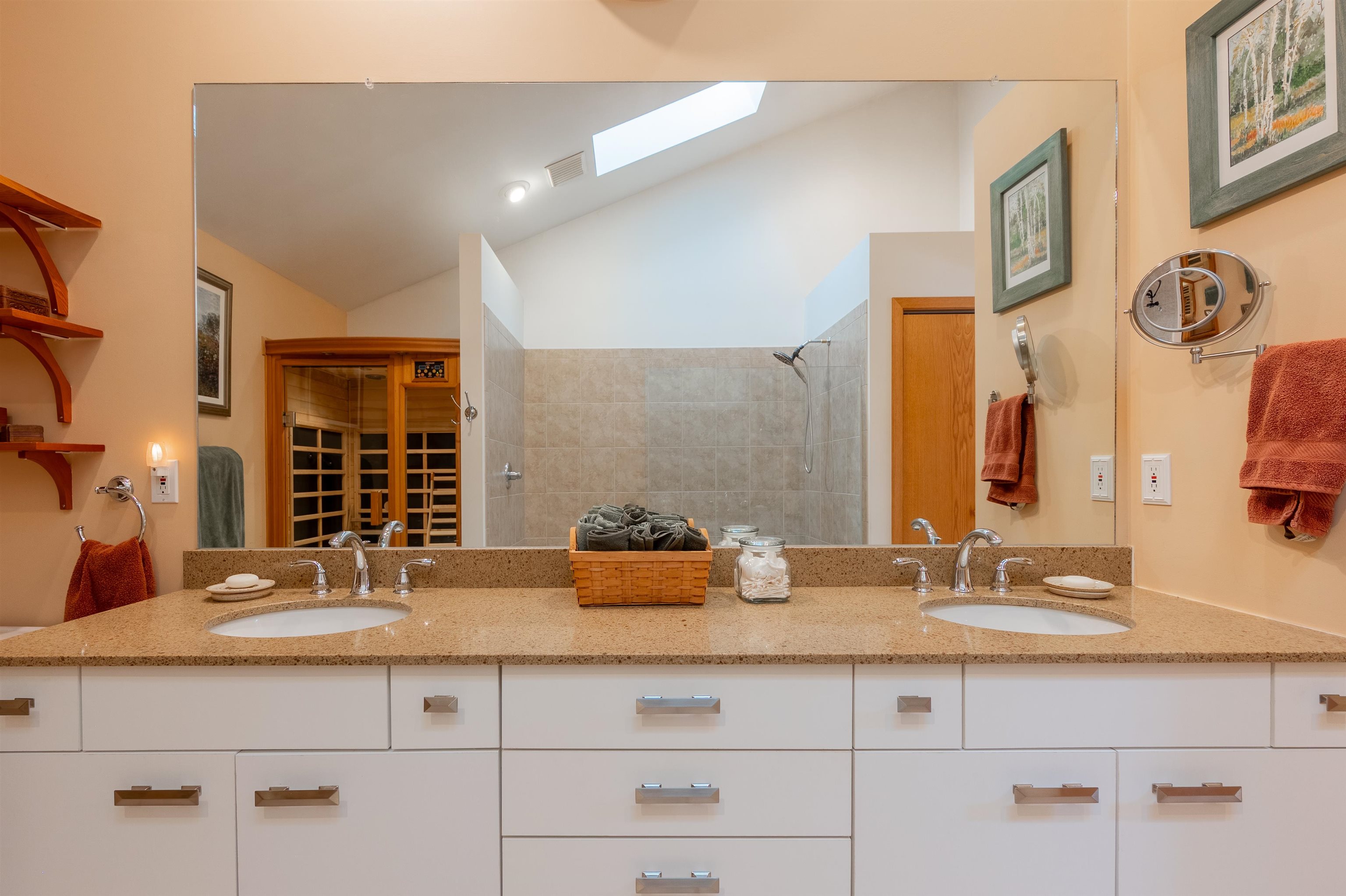 1105 DEERFIELD Drive